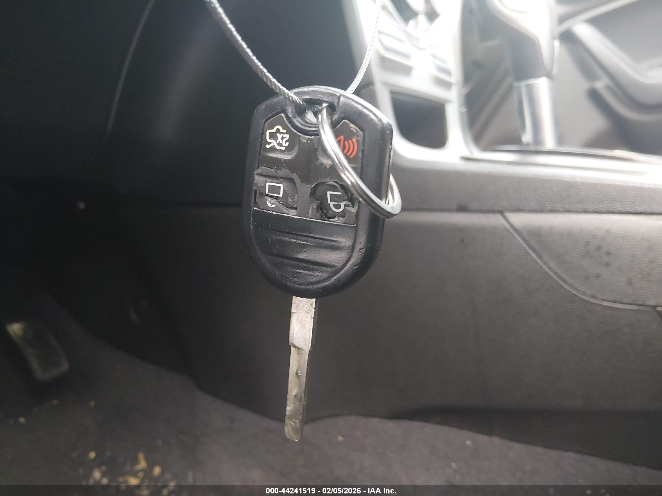 FORD FIESTA image 11