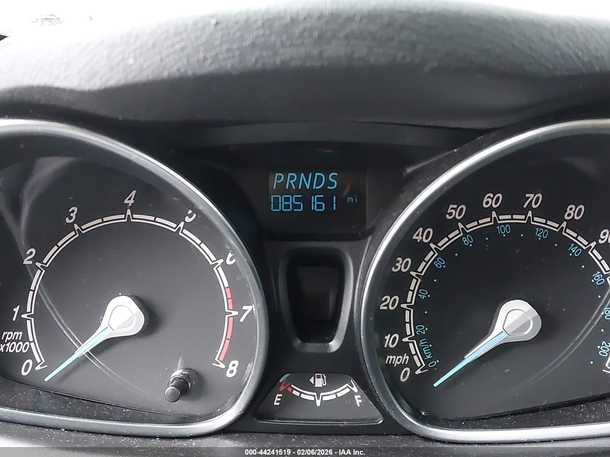 FORD FIESTA image 7