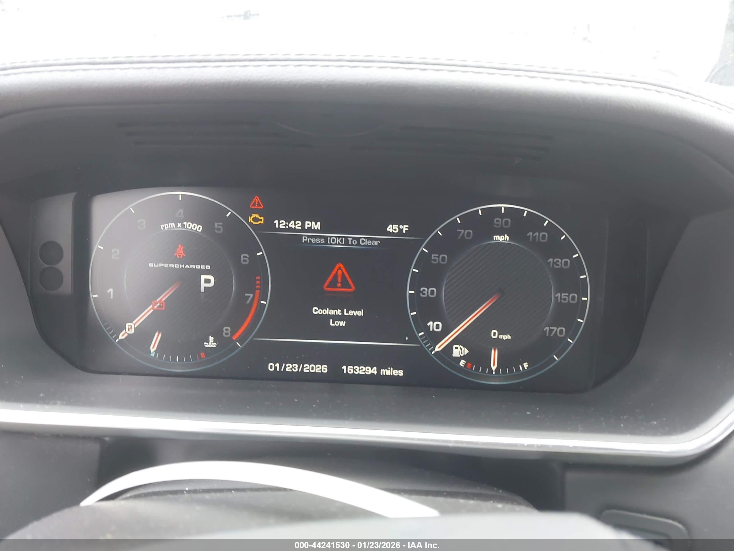 LAND ROVER image 7