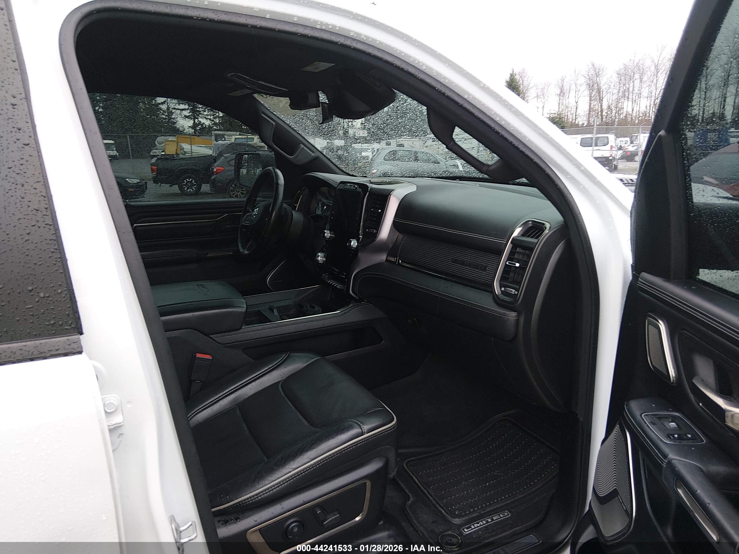 RAM 1500 image 5