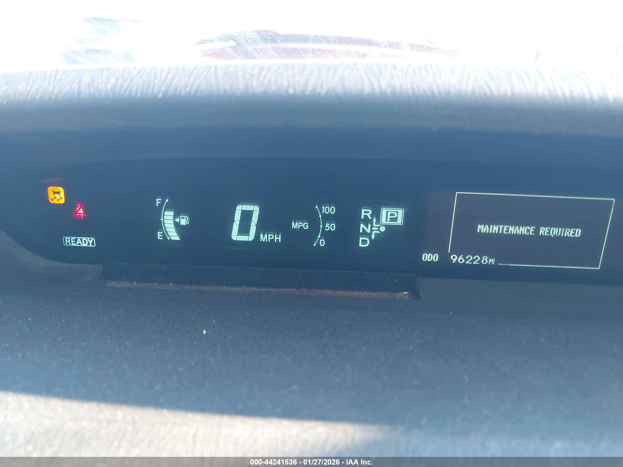 TOYOTA PRIUS image 7