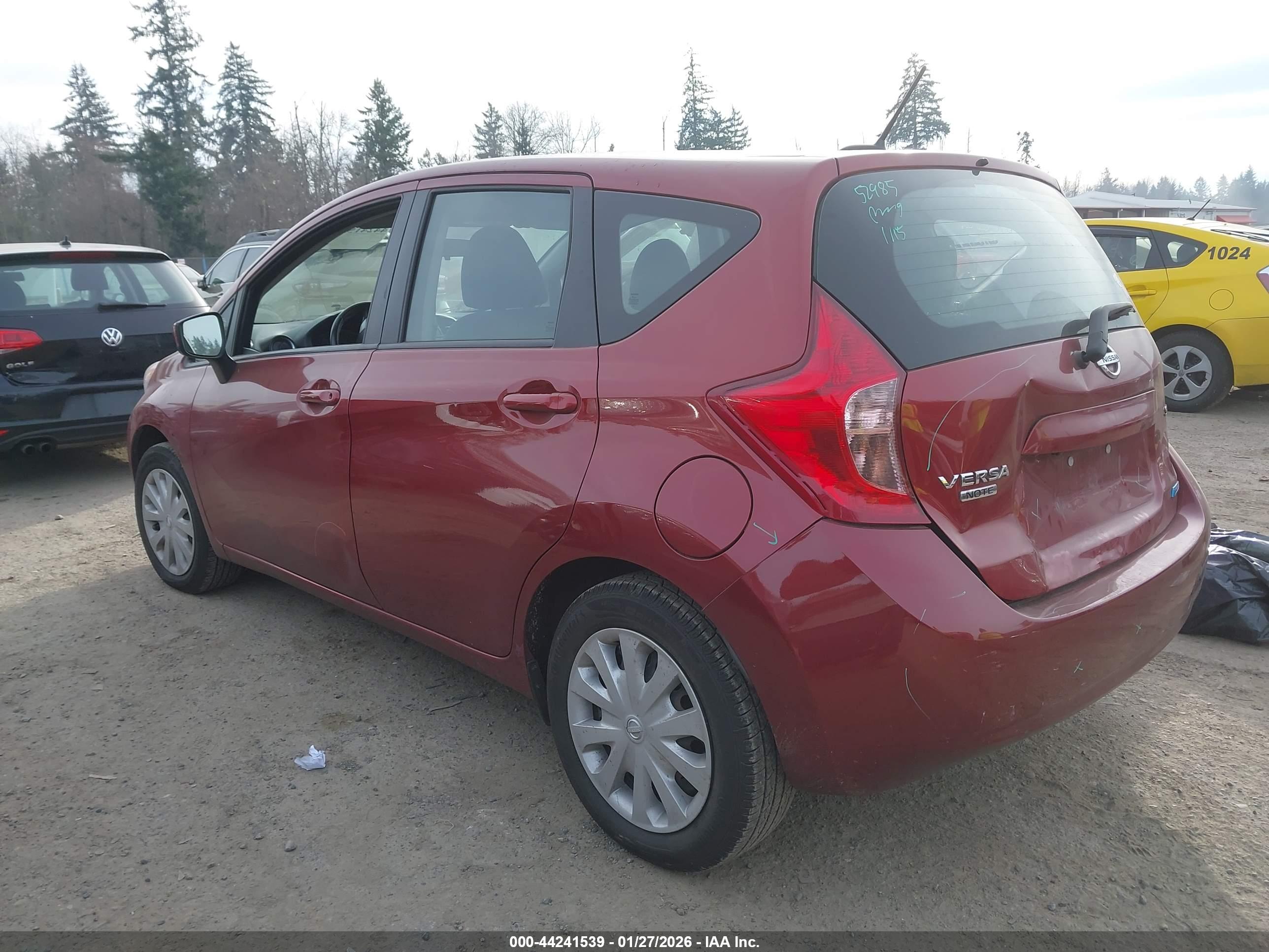 NISSAN VERSA image 3