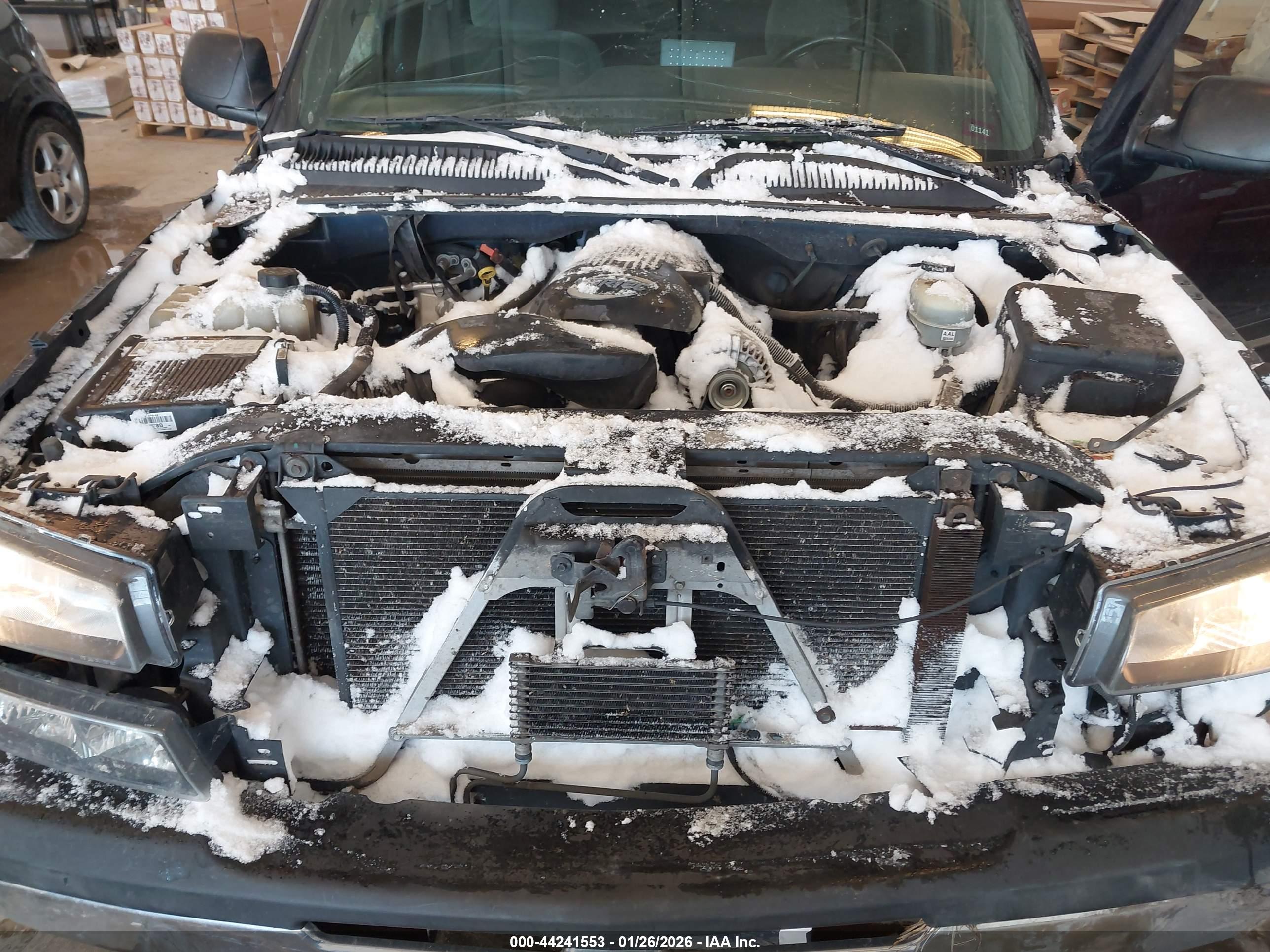 CHEVROLET SILVERADO image 10