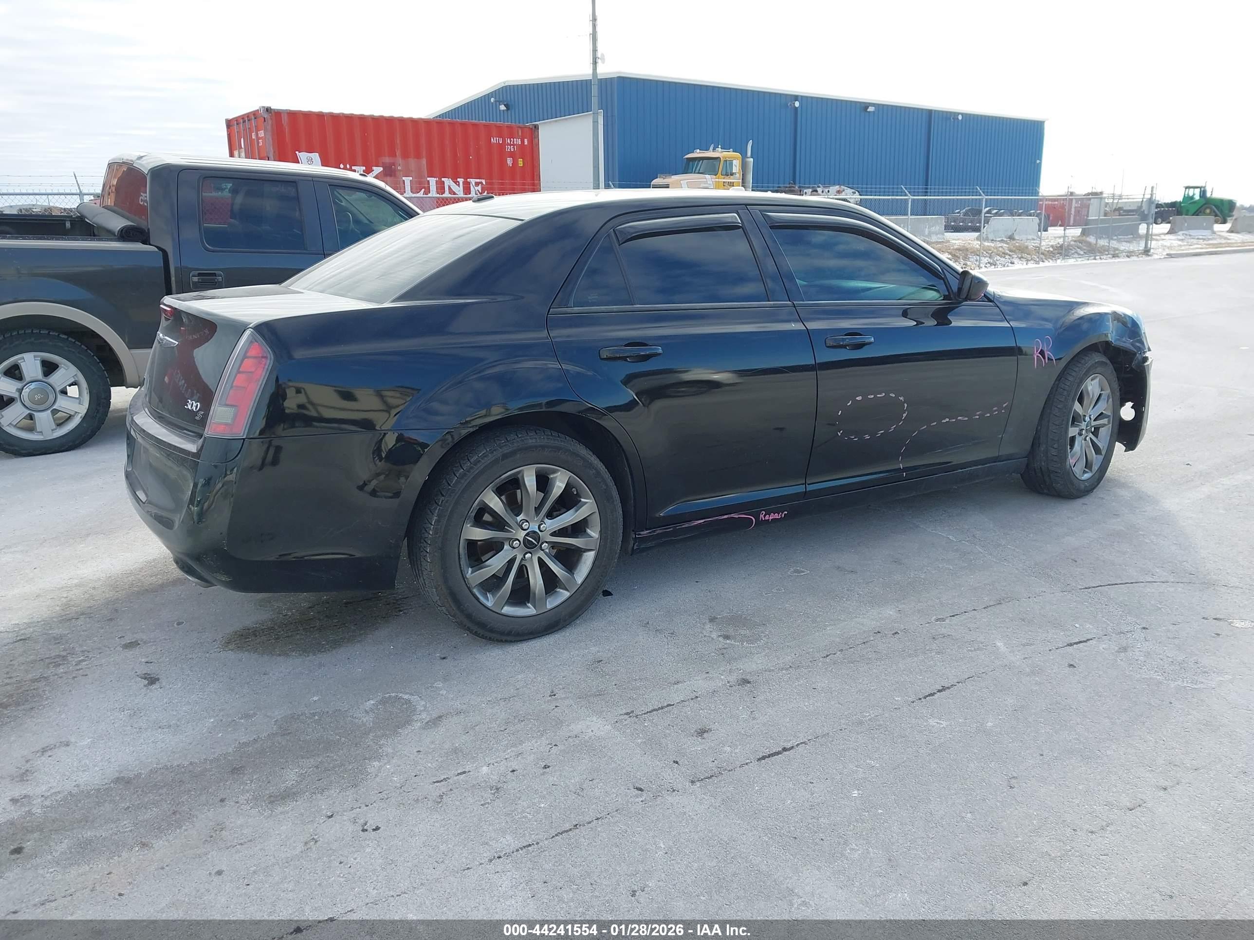 CHRYSLER 300 image 4