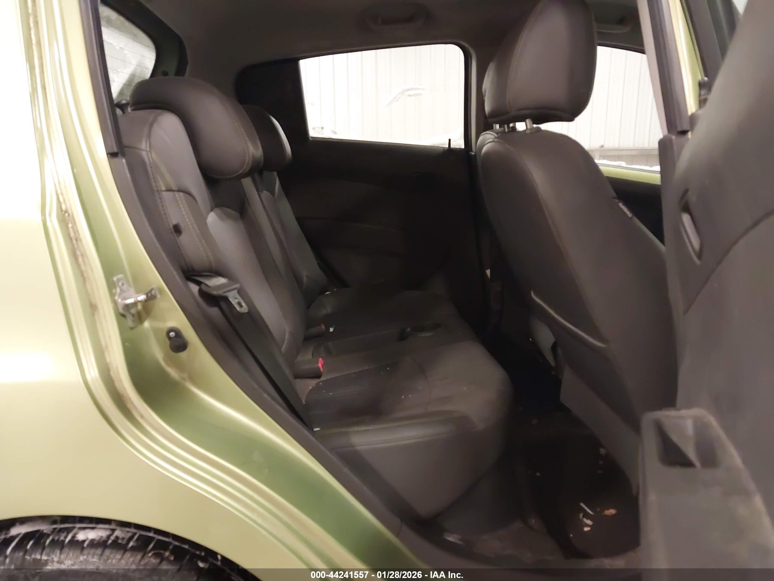 CHEVROLET SPARK image 8