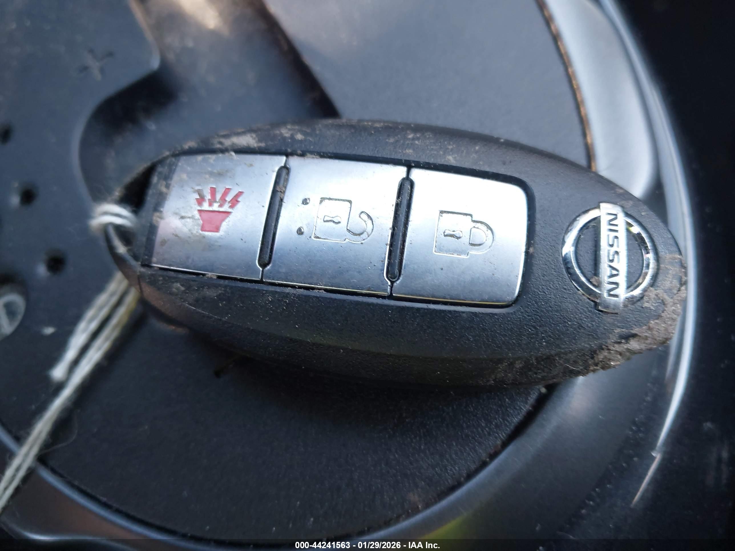 NISSAN JUKE image 11