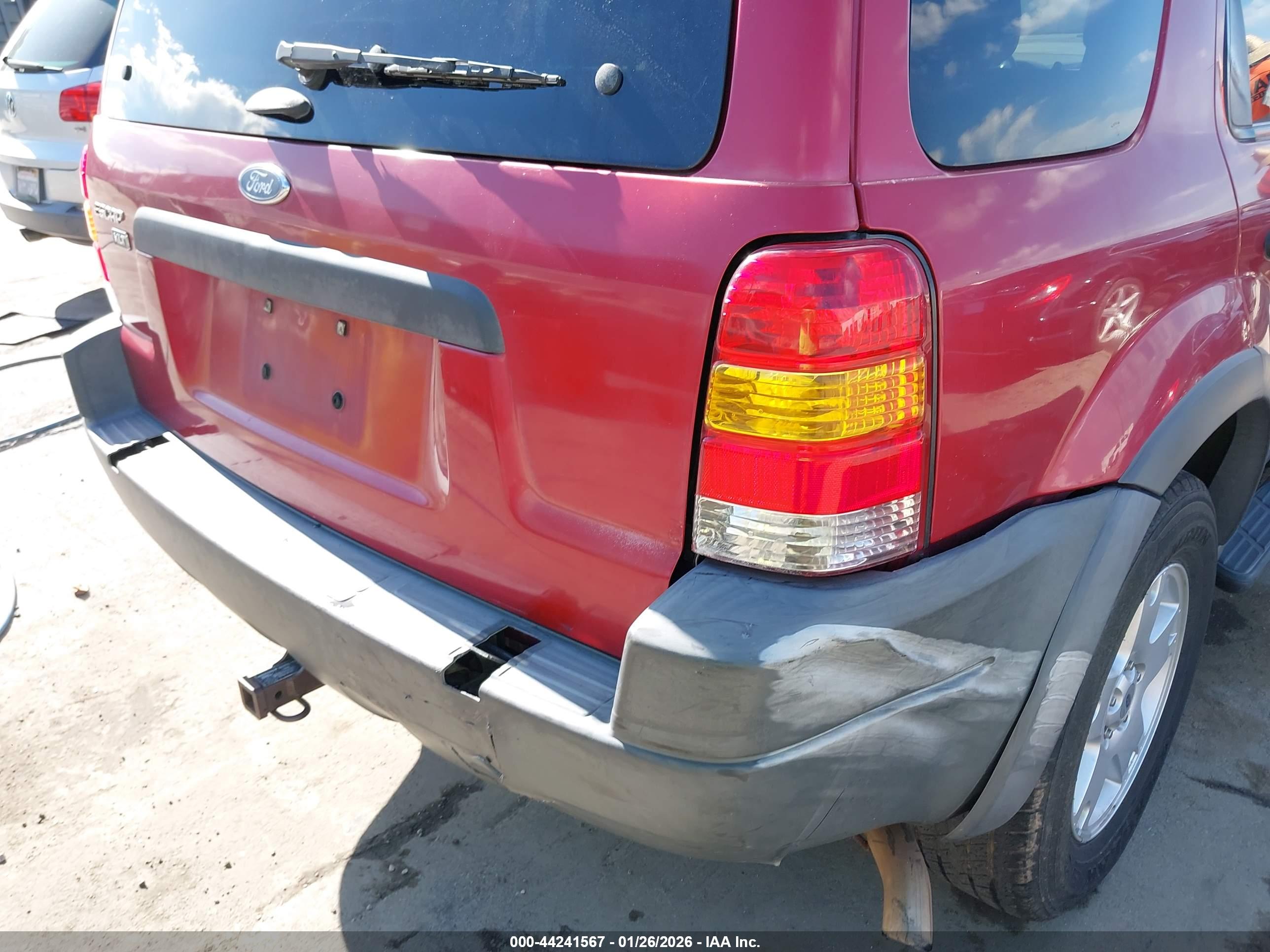 FORD ESCAPE image 6