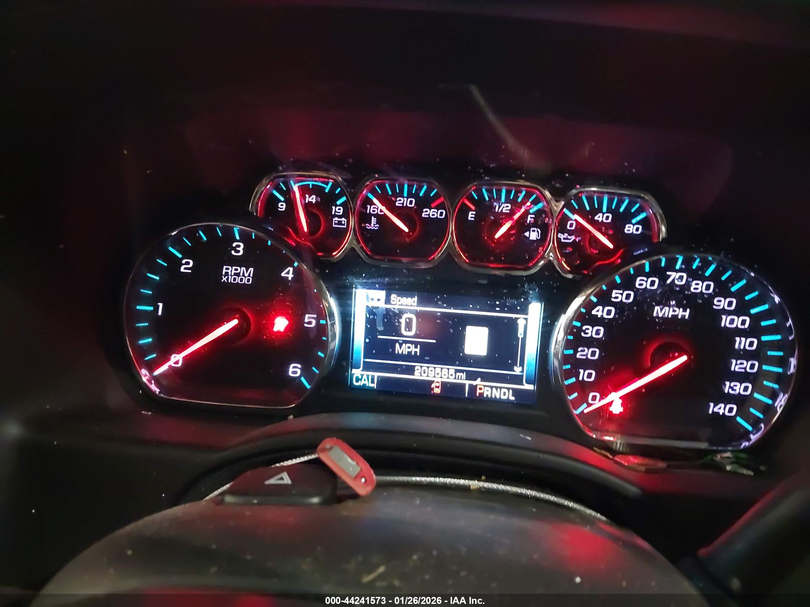 CHEVROLET SUBURBAN image 7