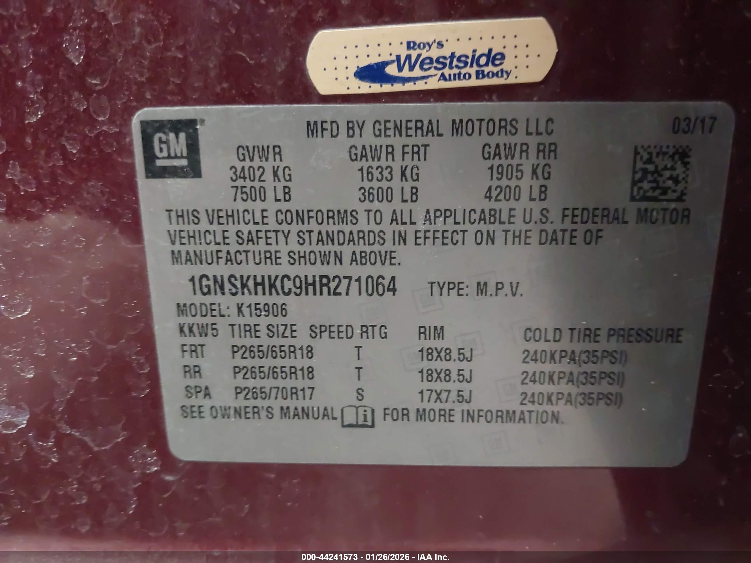 CHEVROLET SUBURBAN image 9