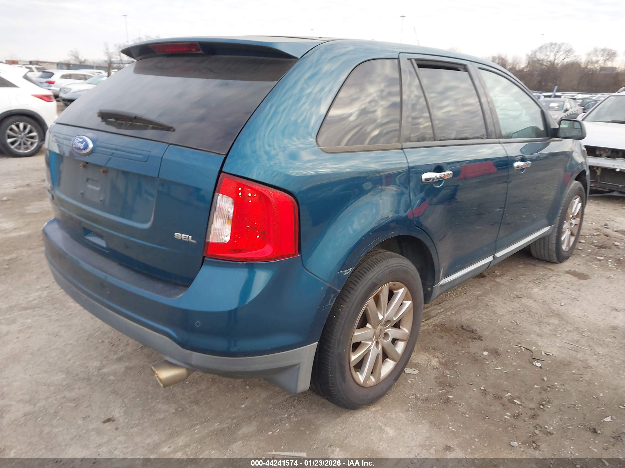 FORD EDGE image 4