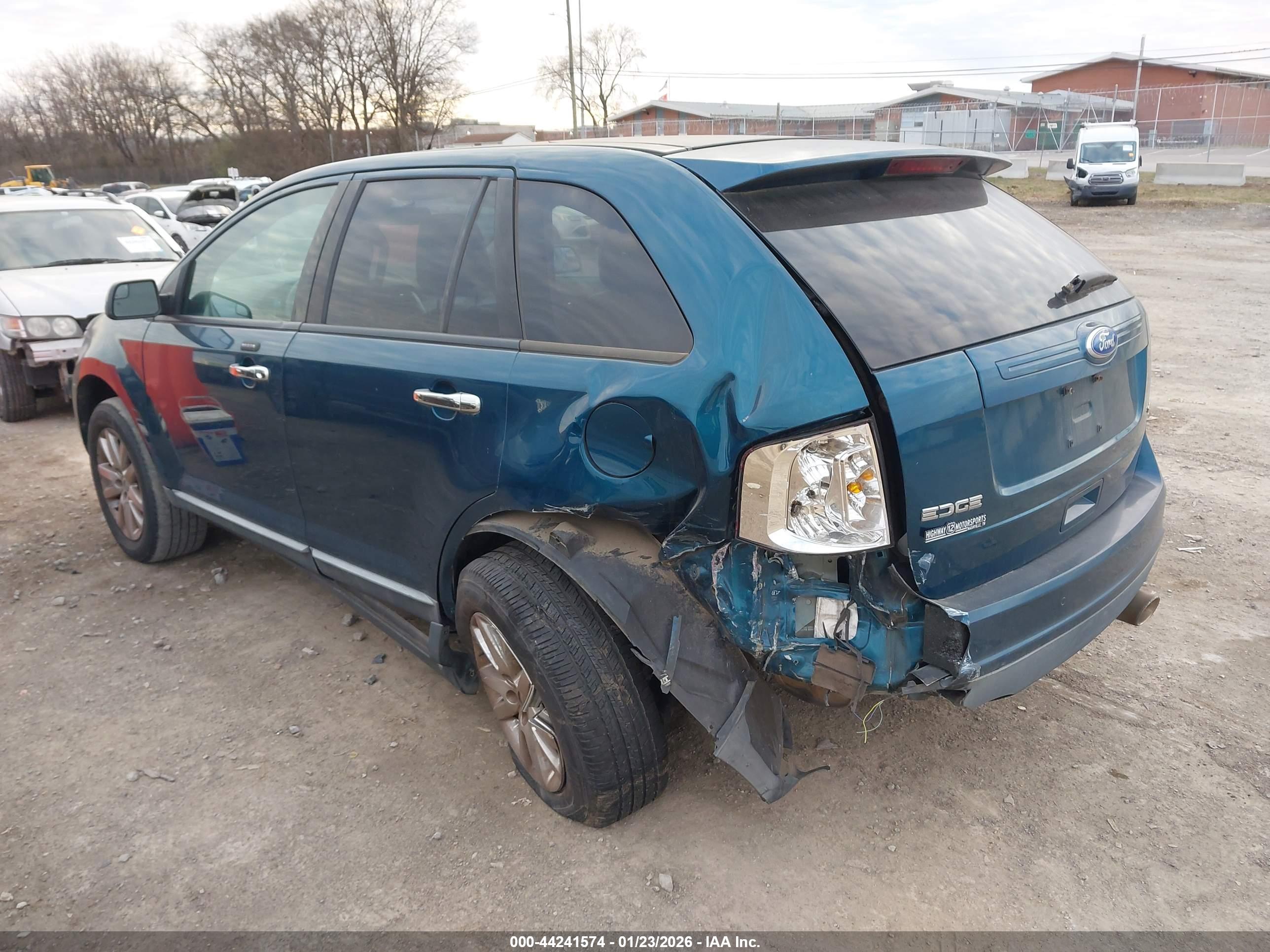 FORD EDGE image 6