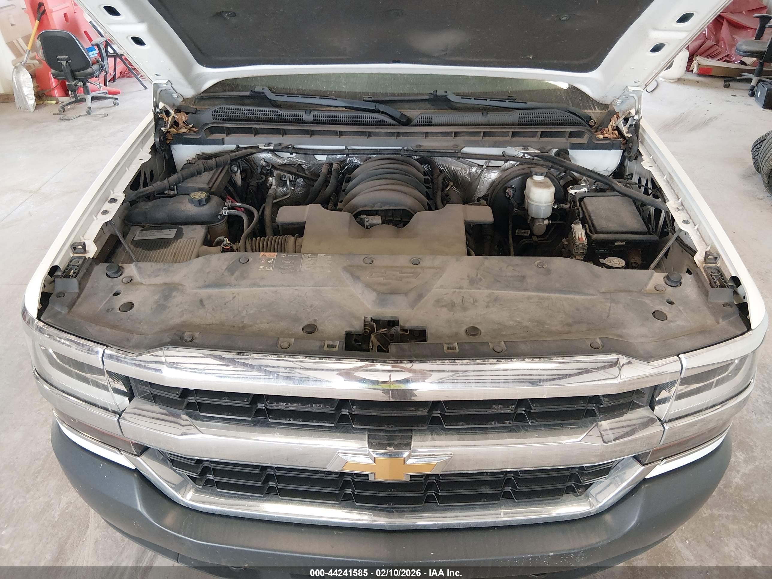 CHEVROLET SILVERADO image 10