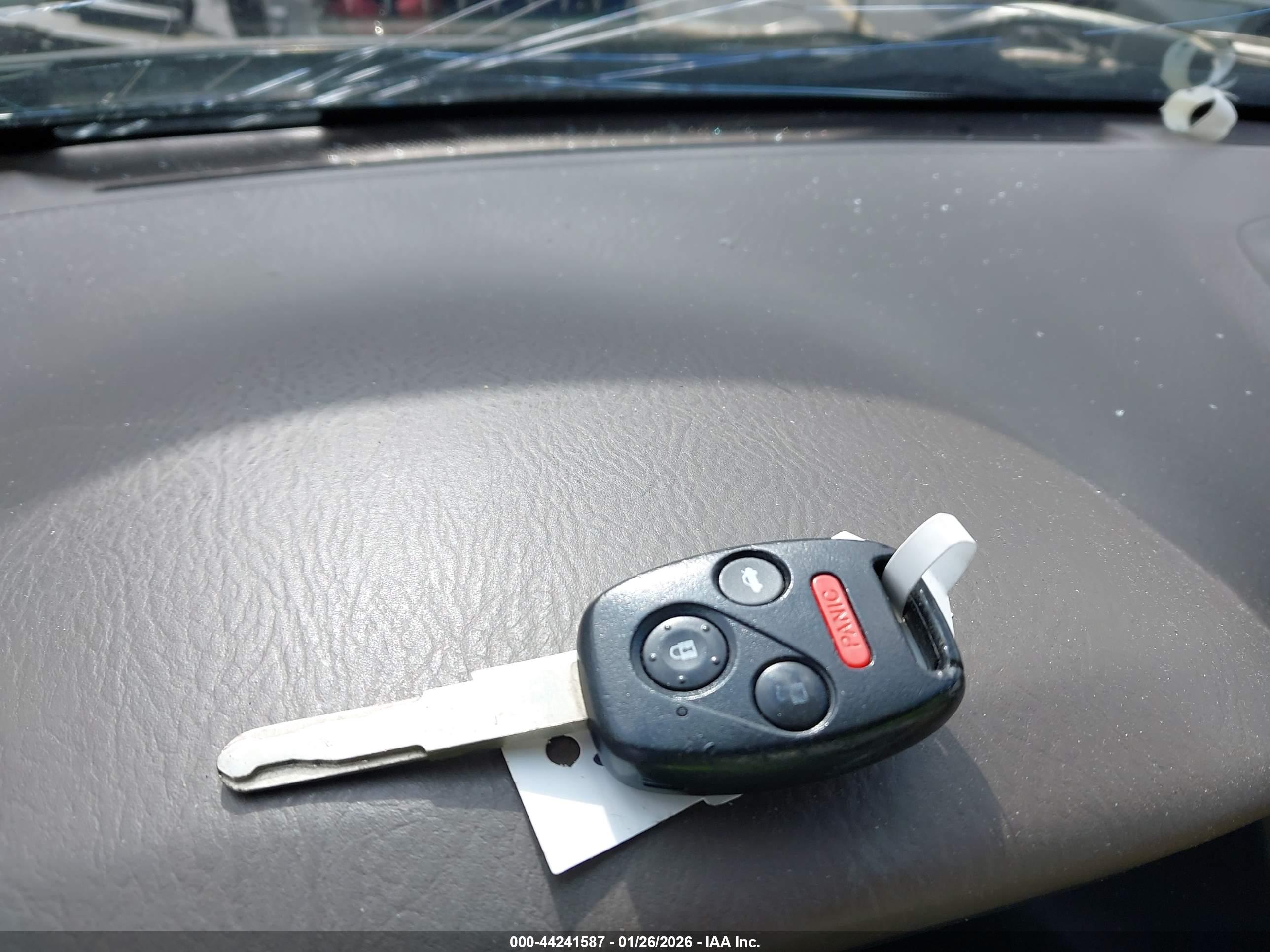 HONDA CR-V image 11