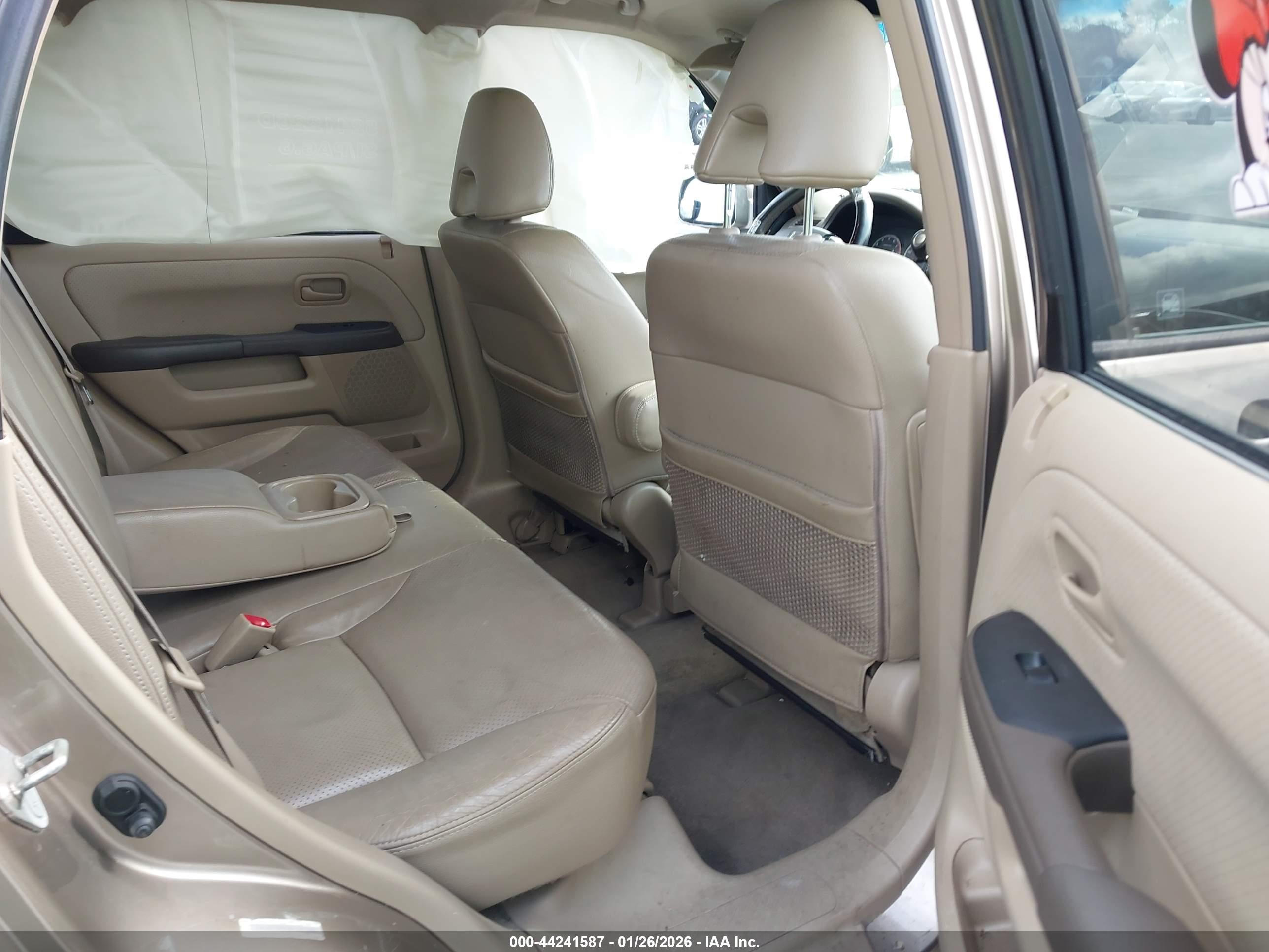 HONDA CR-V image 8