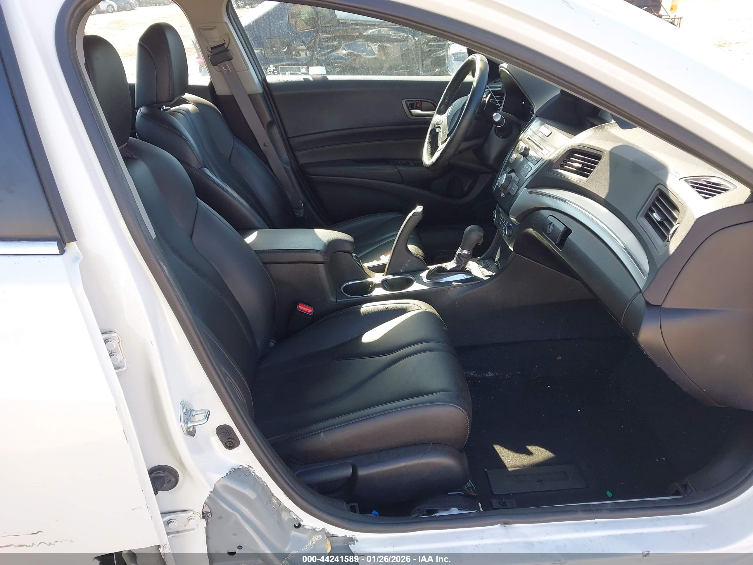 ACURA ILX image 5