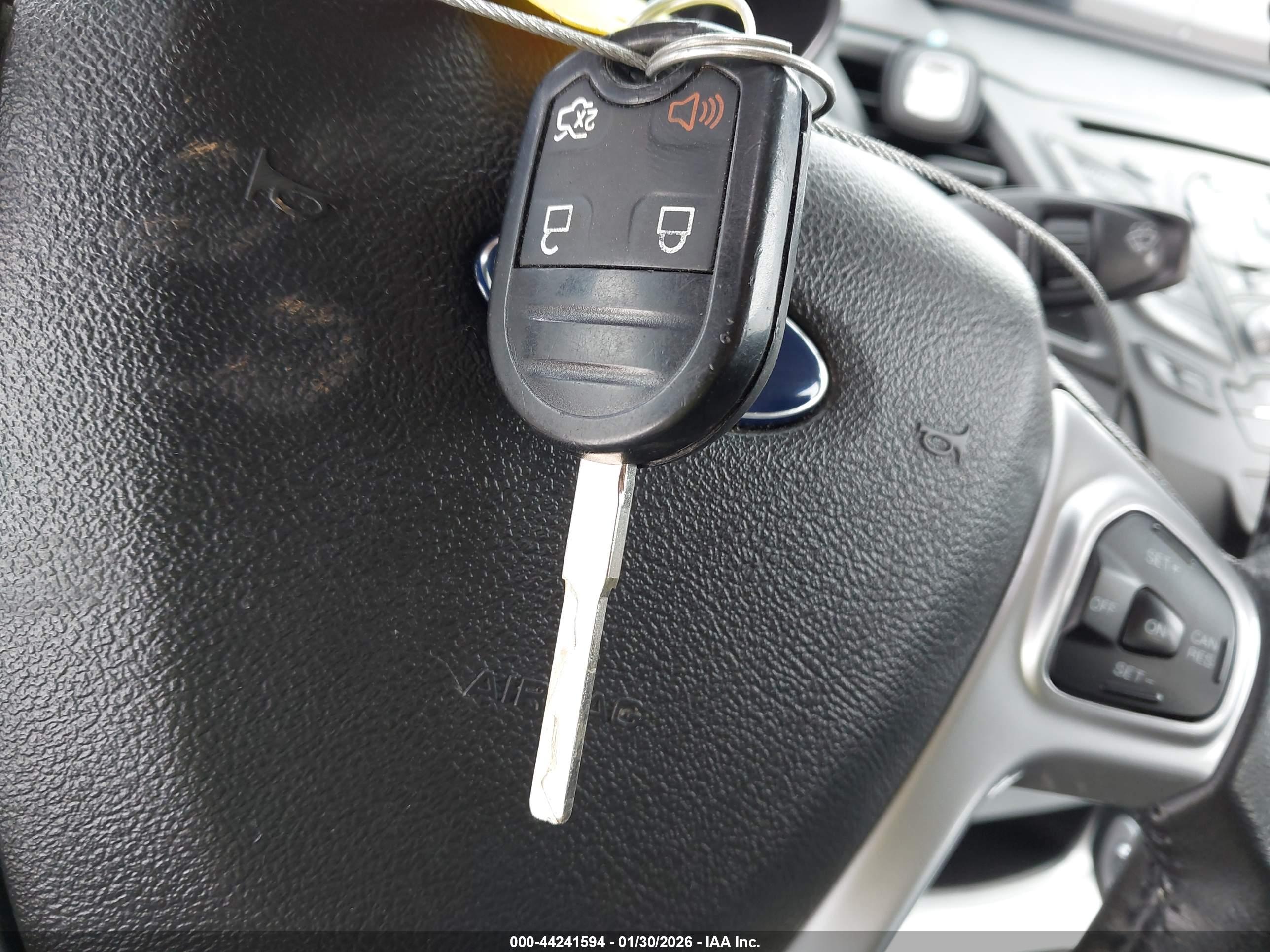 FORD FIESTA image 11