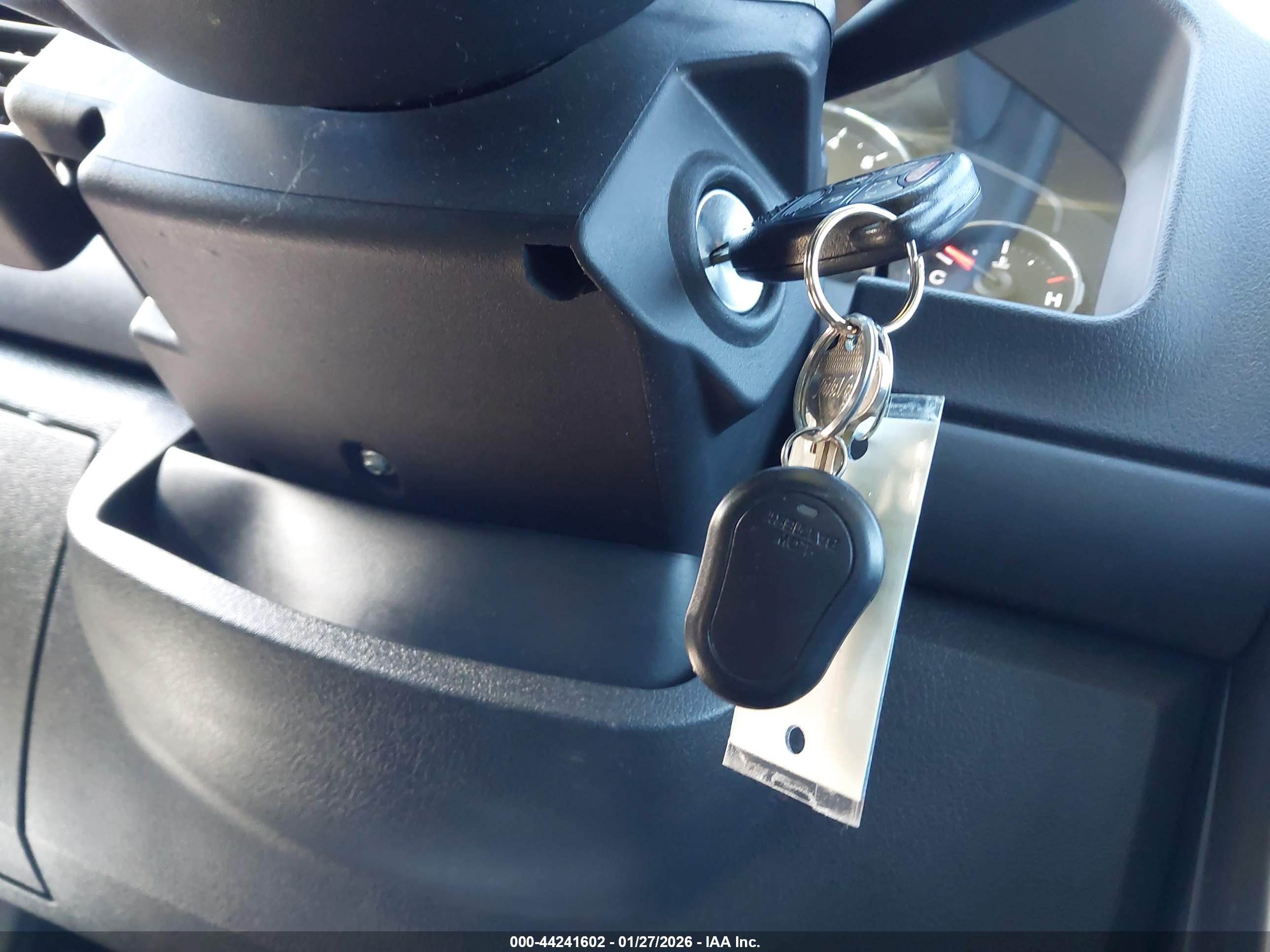 JEEP LIBERTY image 11