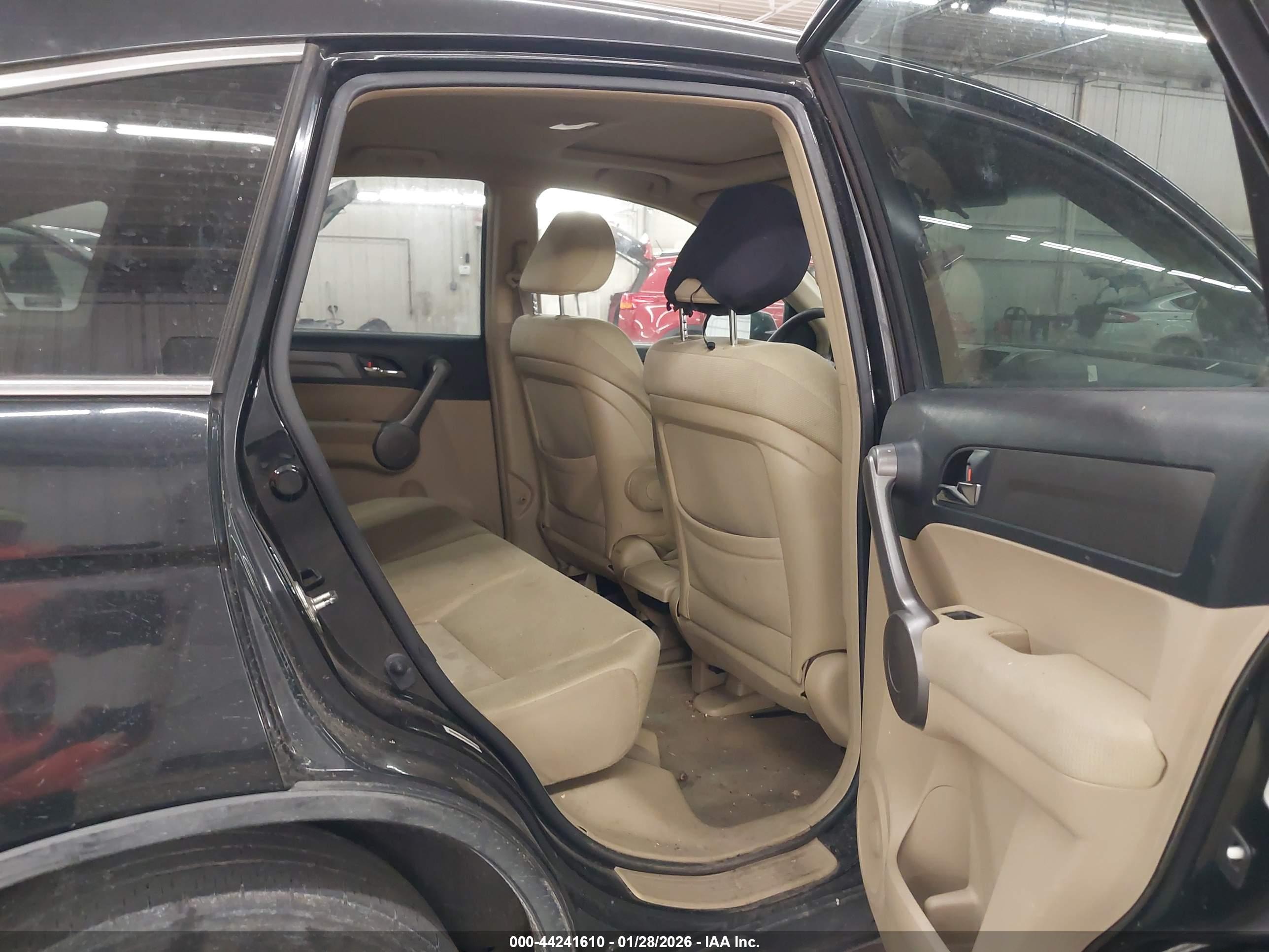 HONDA CR-V image 8
