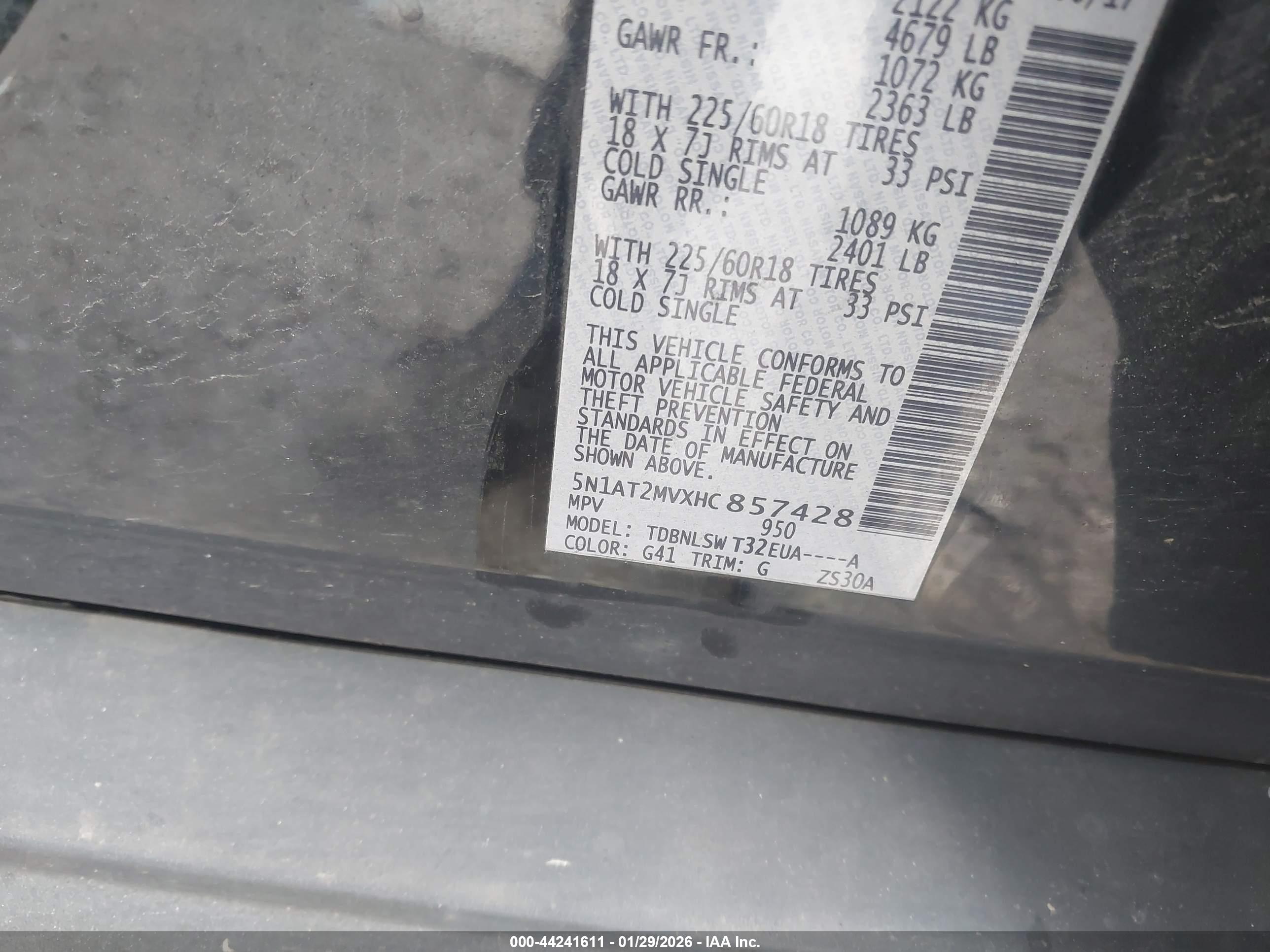 NISSAN ROGUE image 9