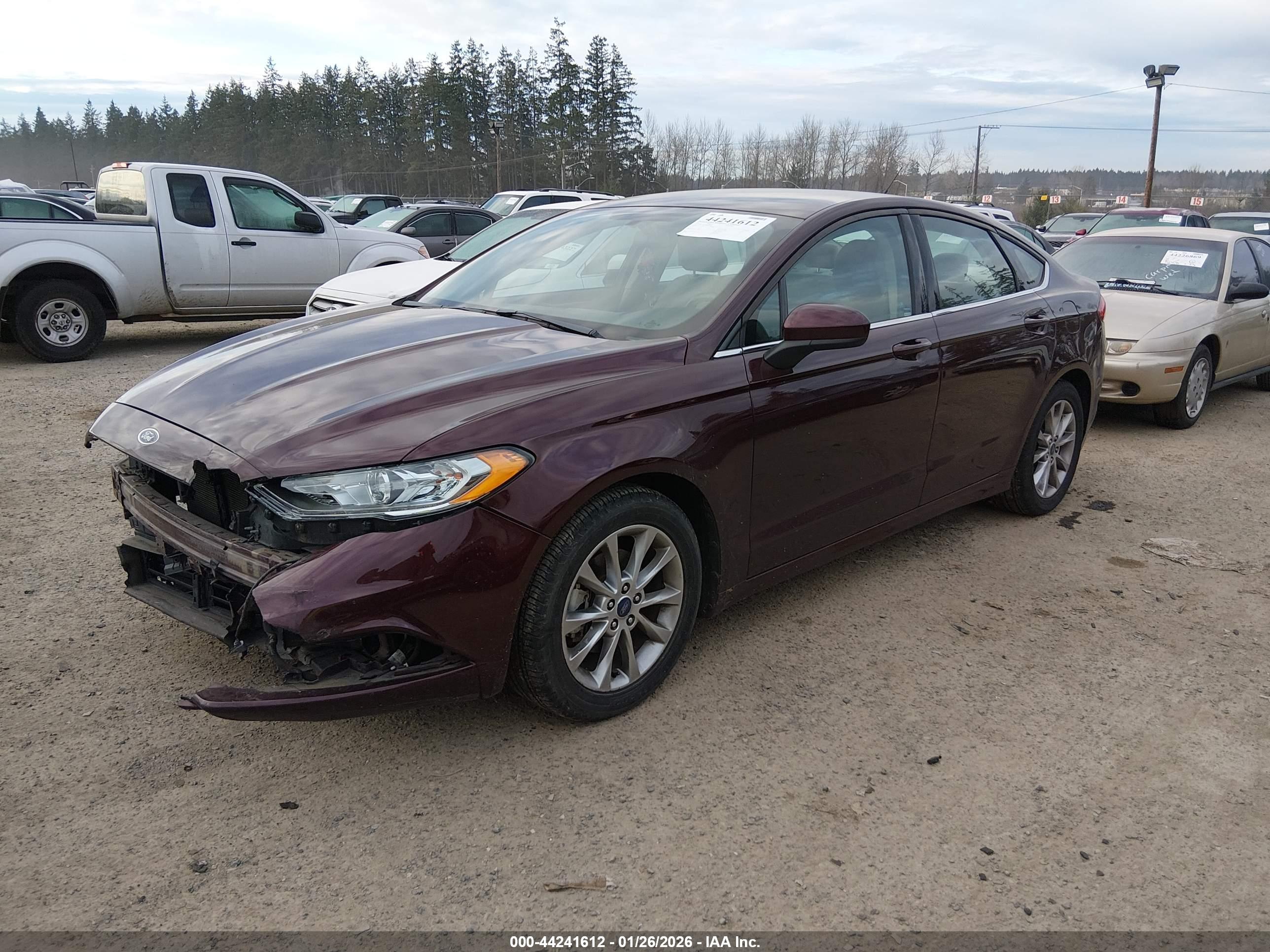 FORD FUSION image 2
