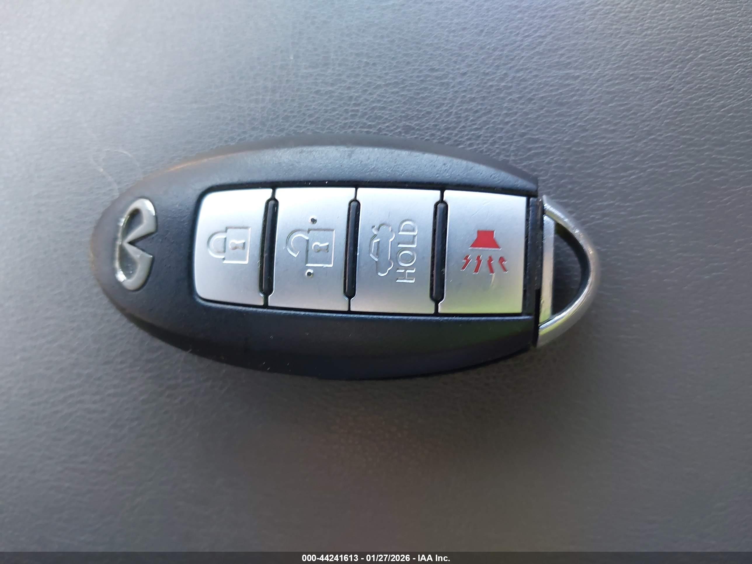 INFINITI G37X image 11
