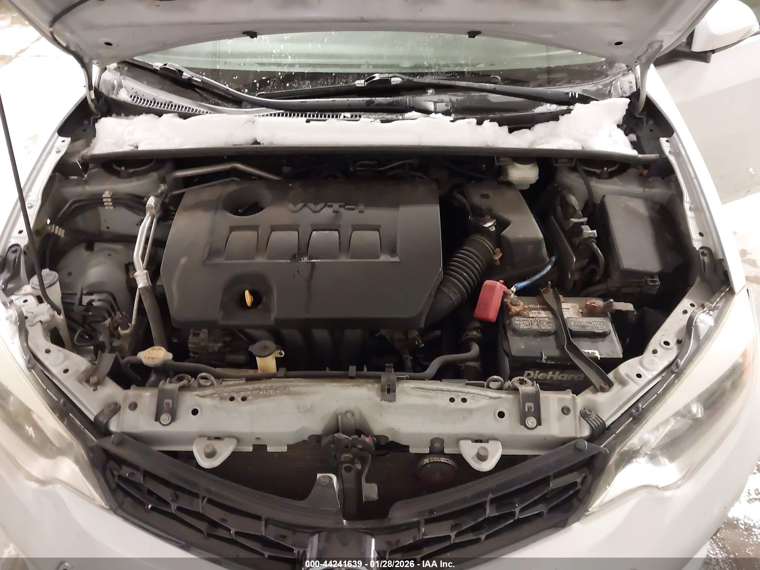 TOYOTA COROLLA image 10