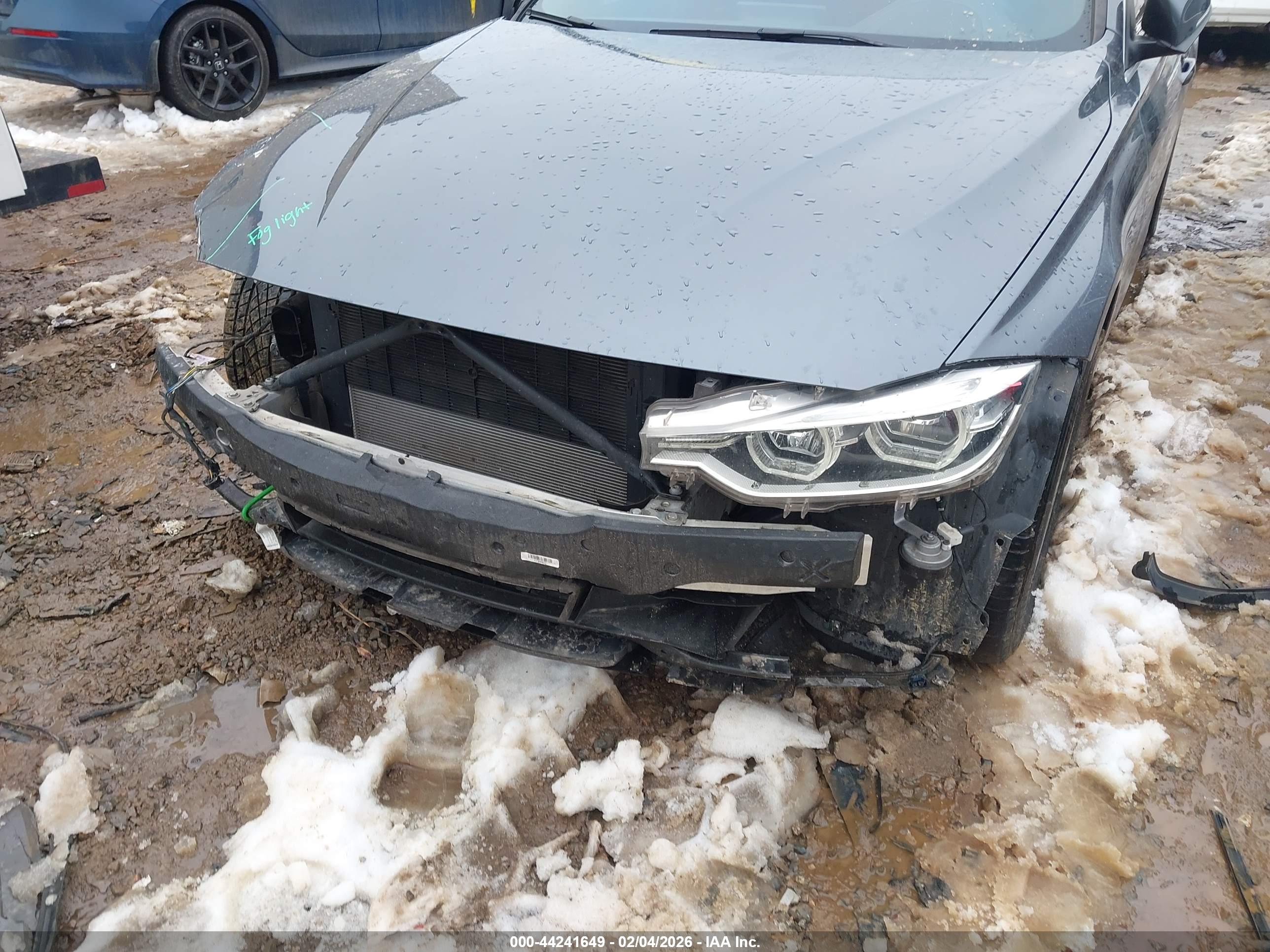 BMW 330I image 6