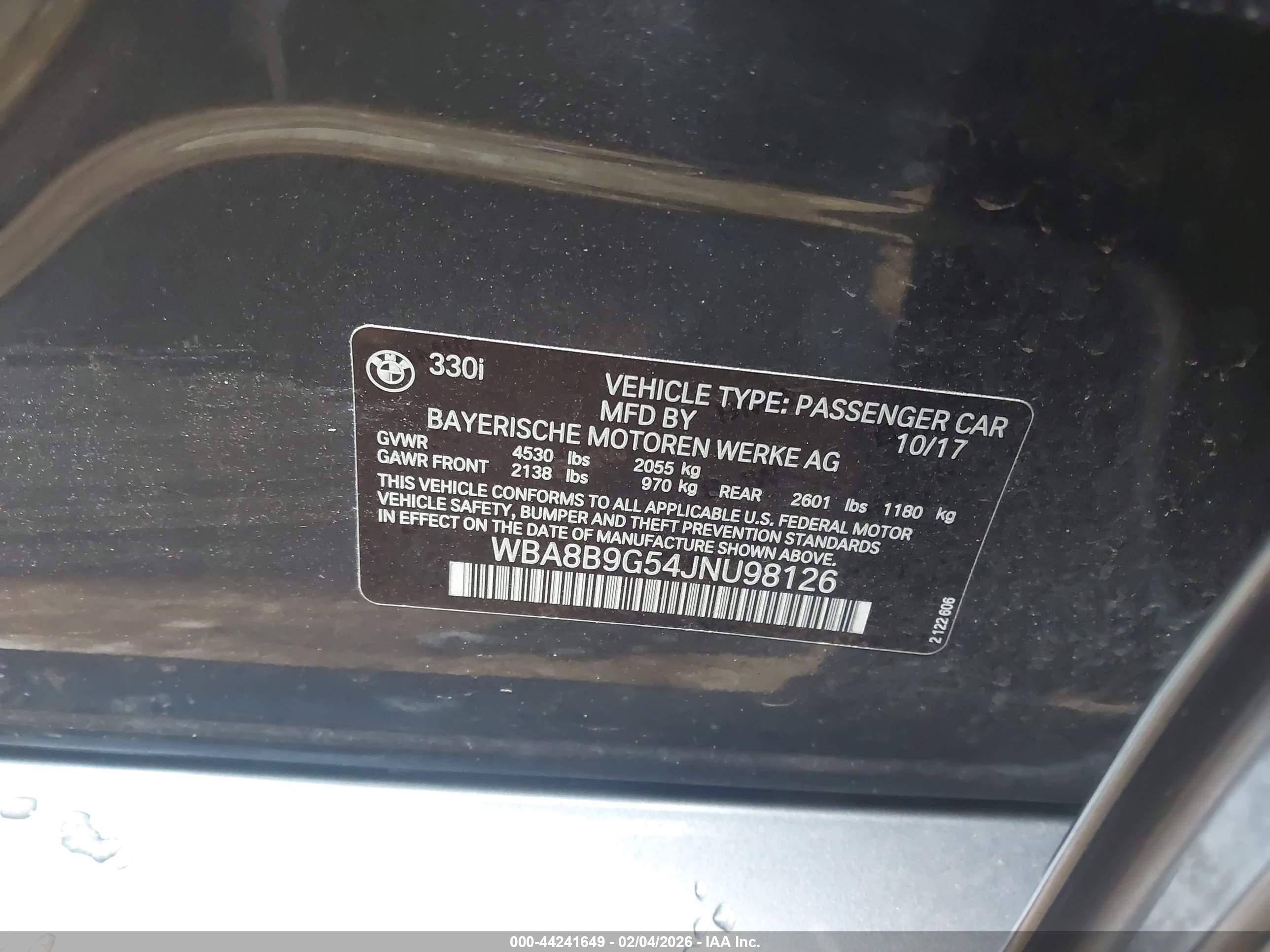 BMW 330I image 9