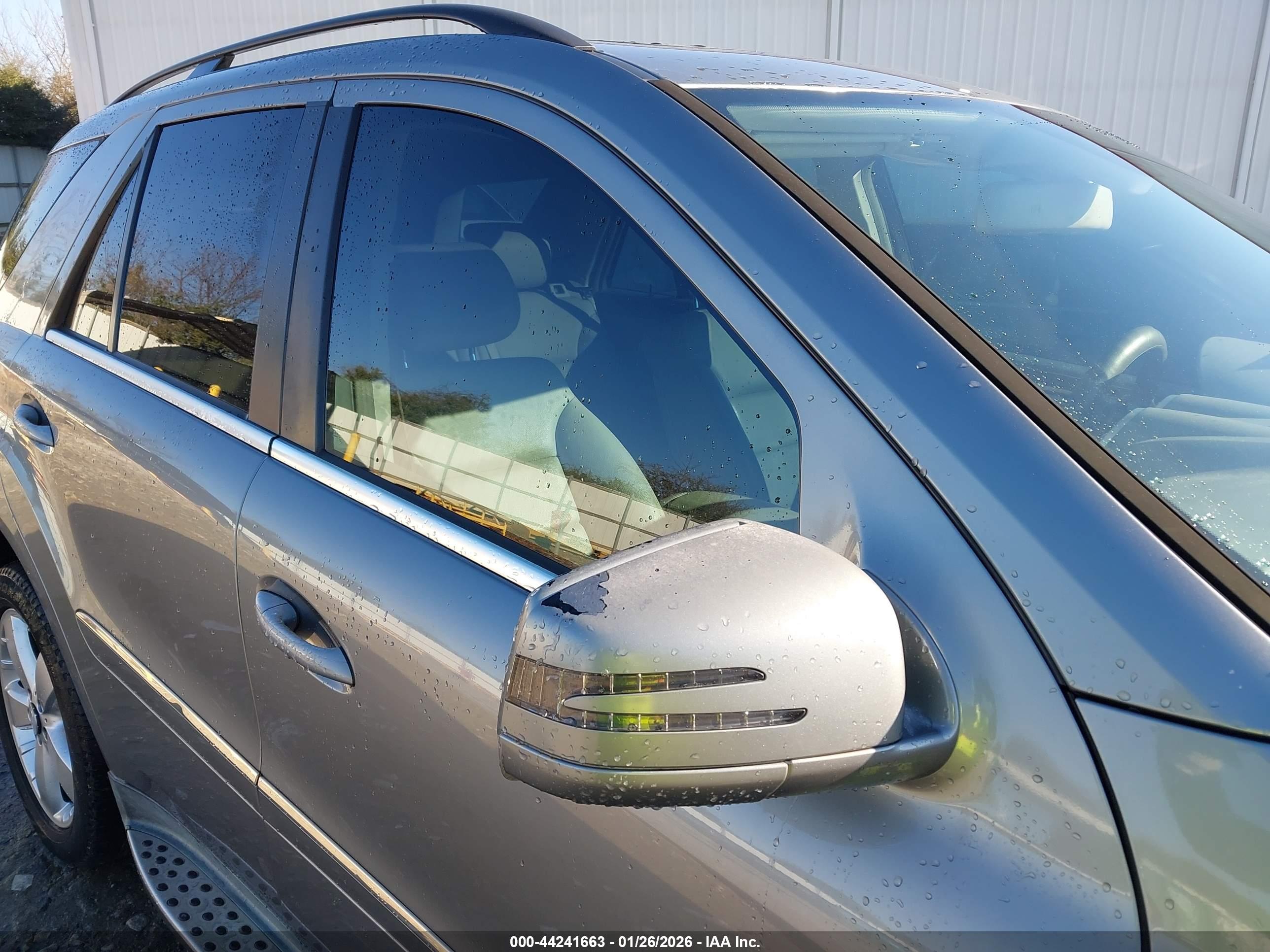 MERCEDES-BENZ ML image 6