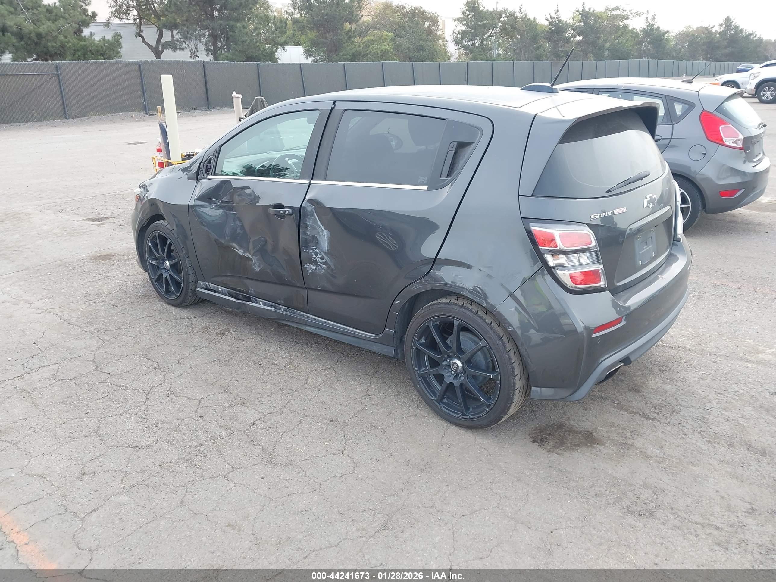 CHEVROLET SONIC image 3