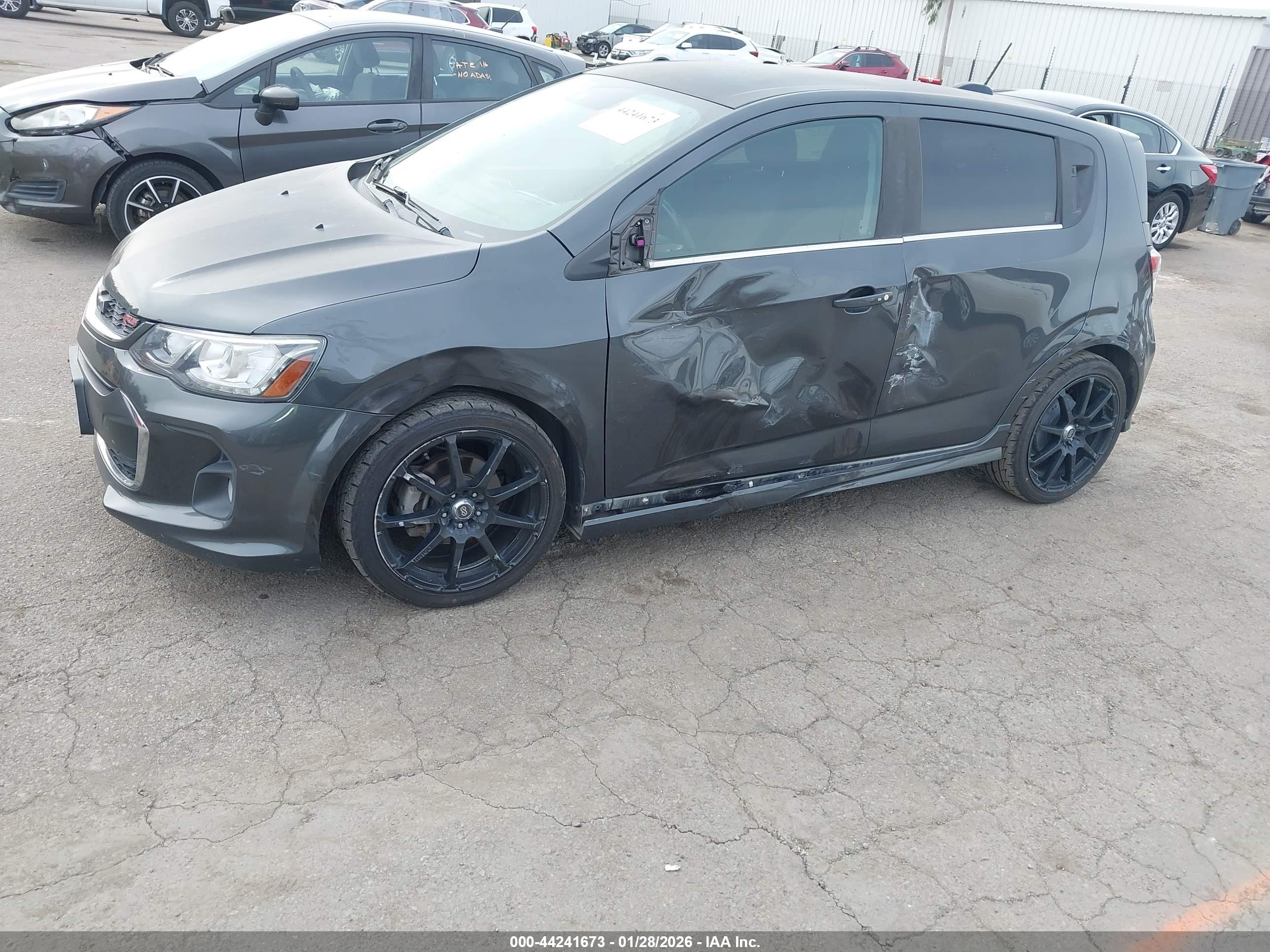 CHEVROLET SONIC image 6