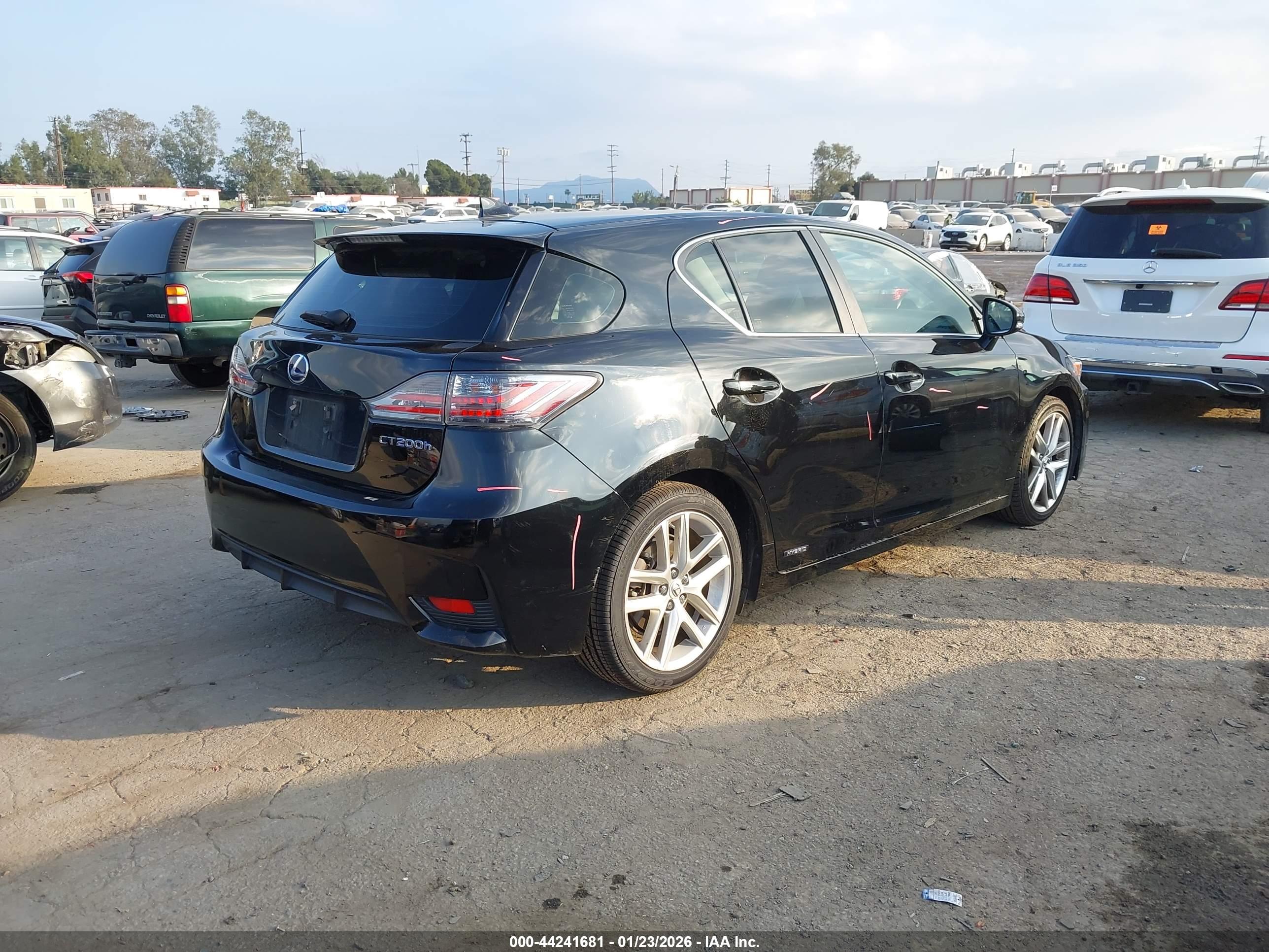 LEXUS CT image 4