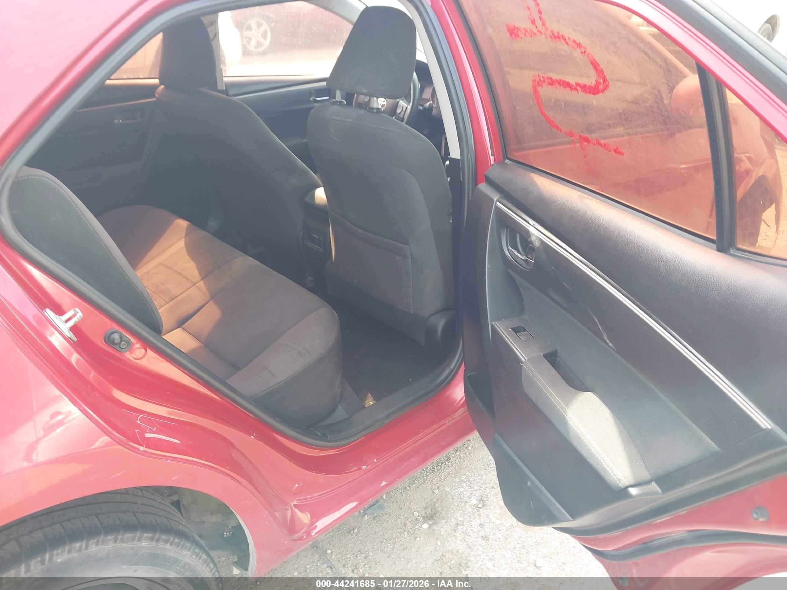 TOYOTA COROLLA image 8