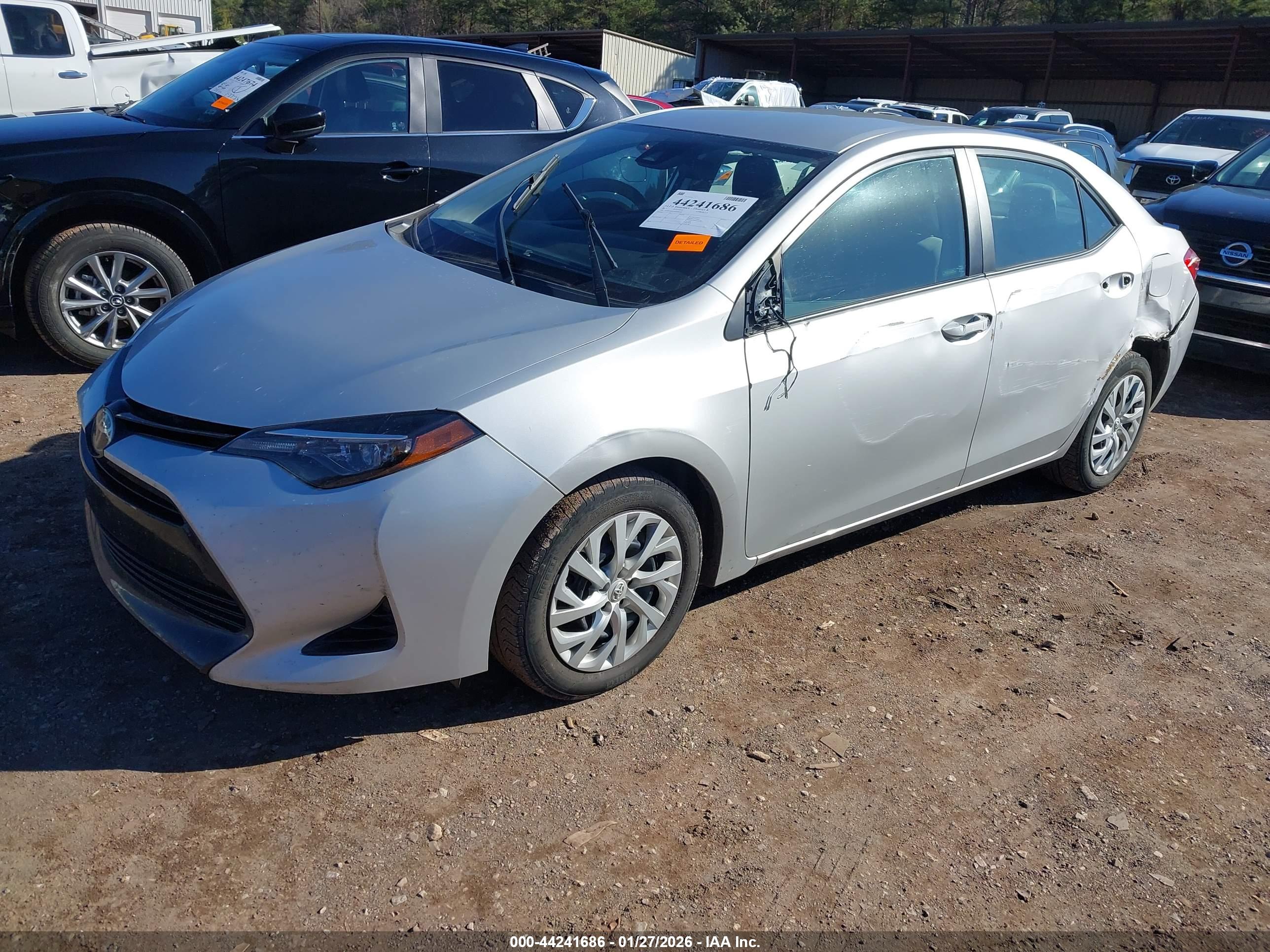 TOYOTA COROLLA image 2