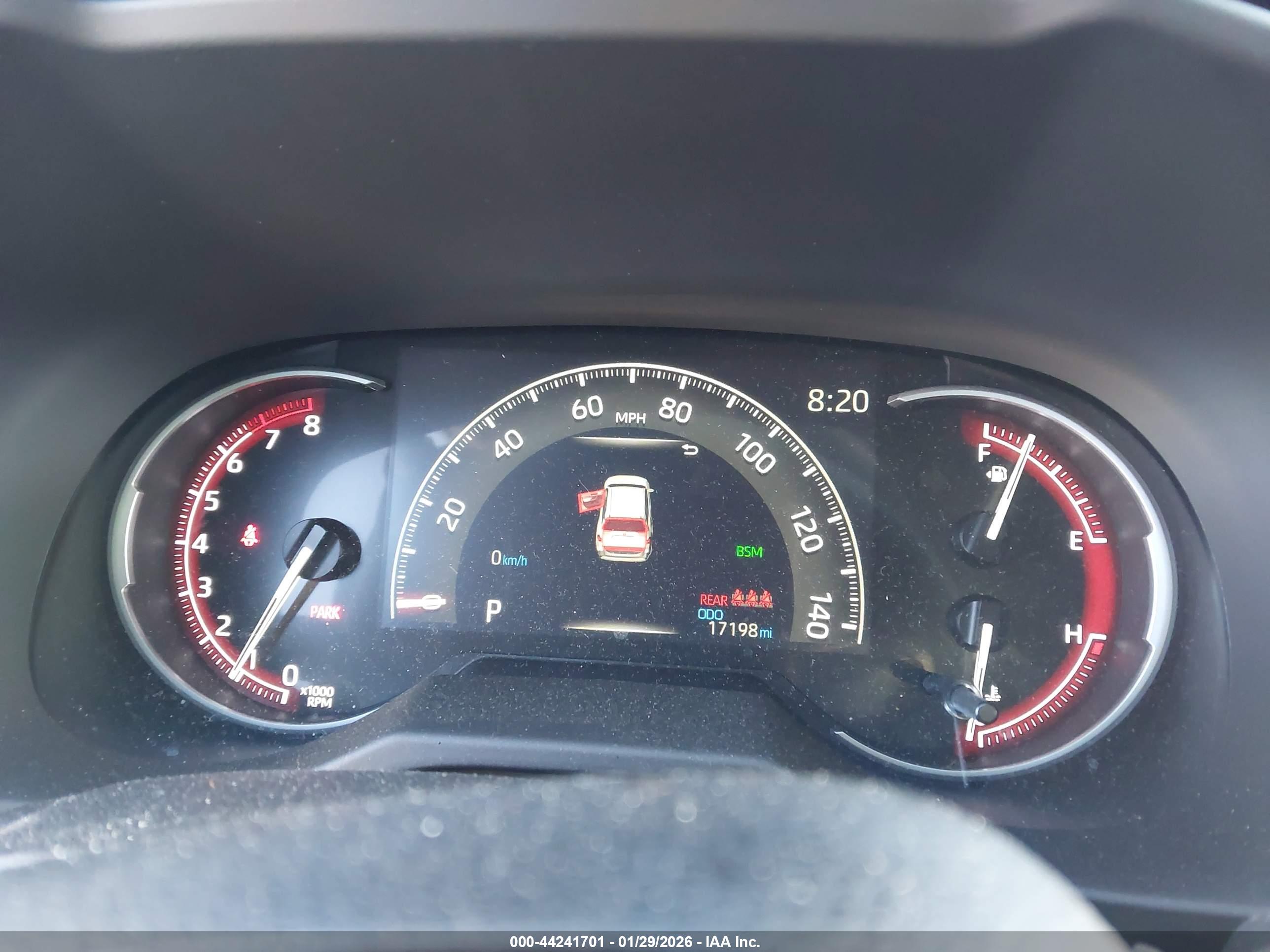TOYOTA RAV4 image 7