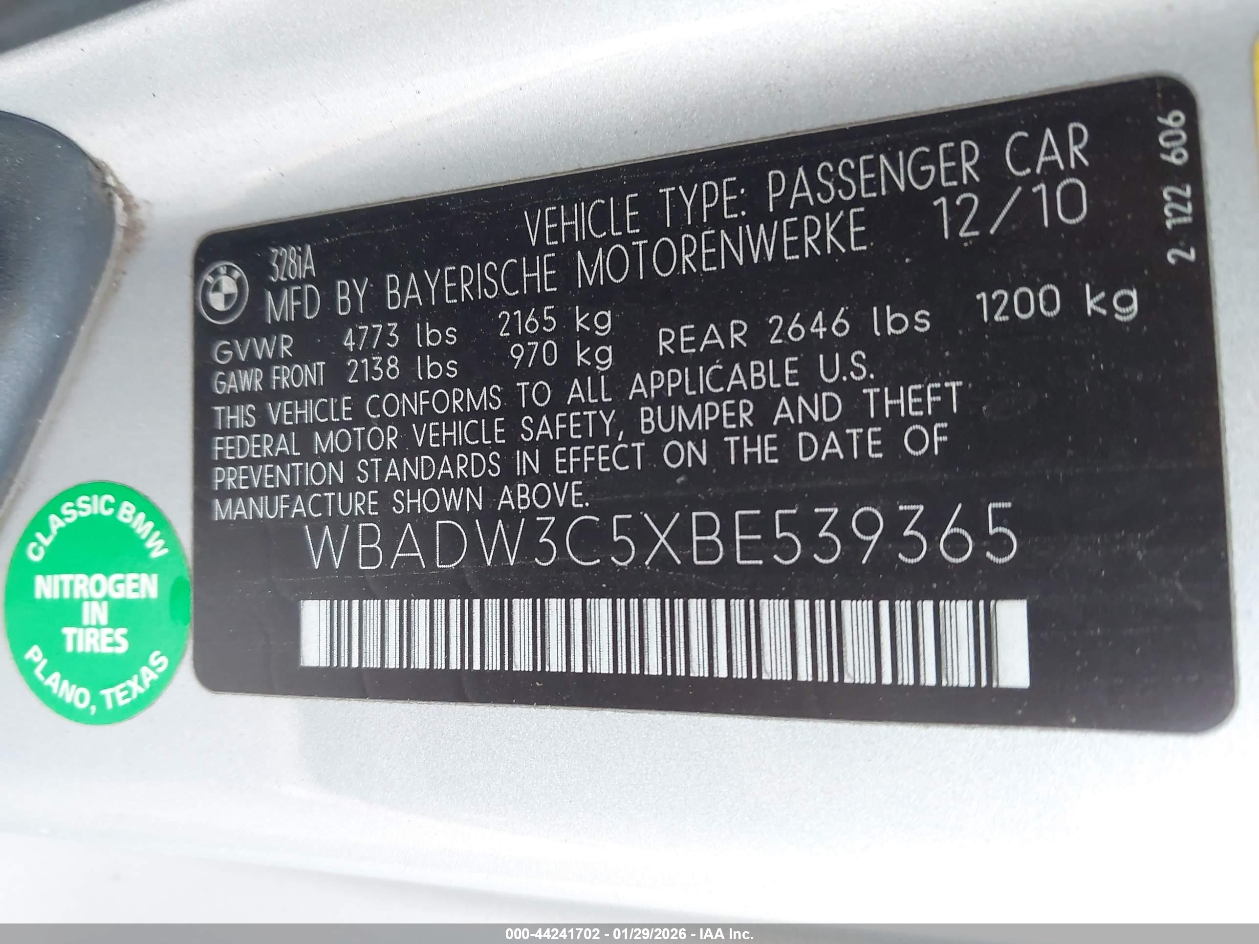 BMW 328I image 9