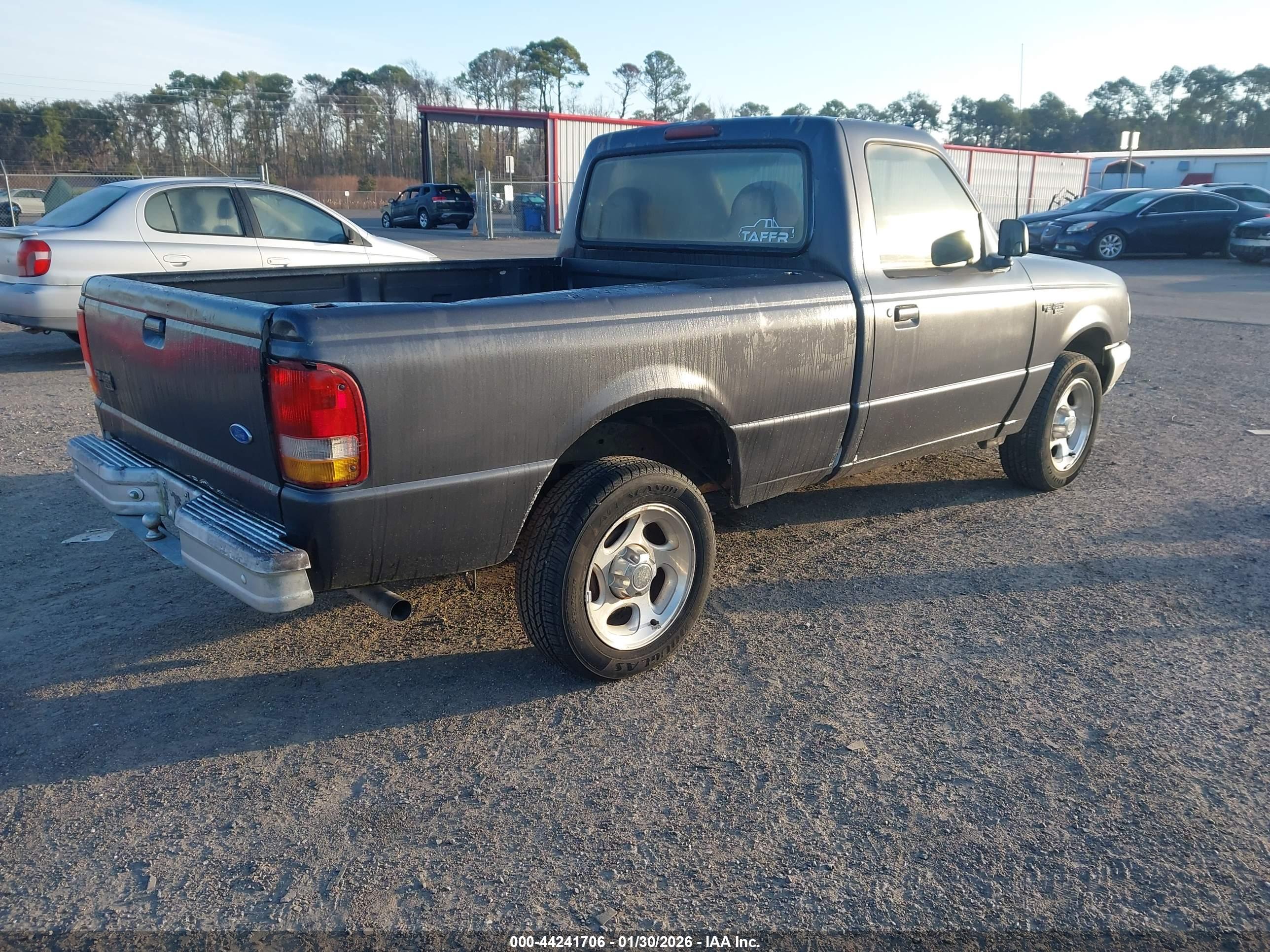 FORD RANGER image 4