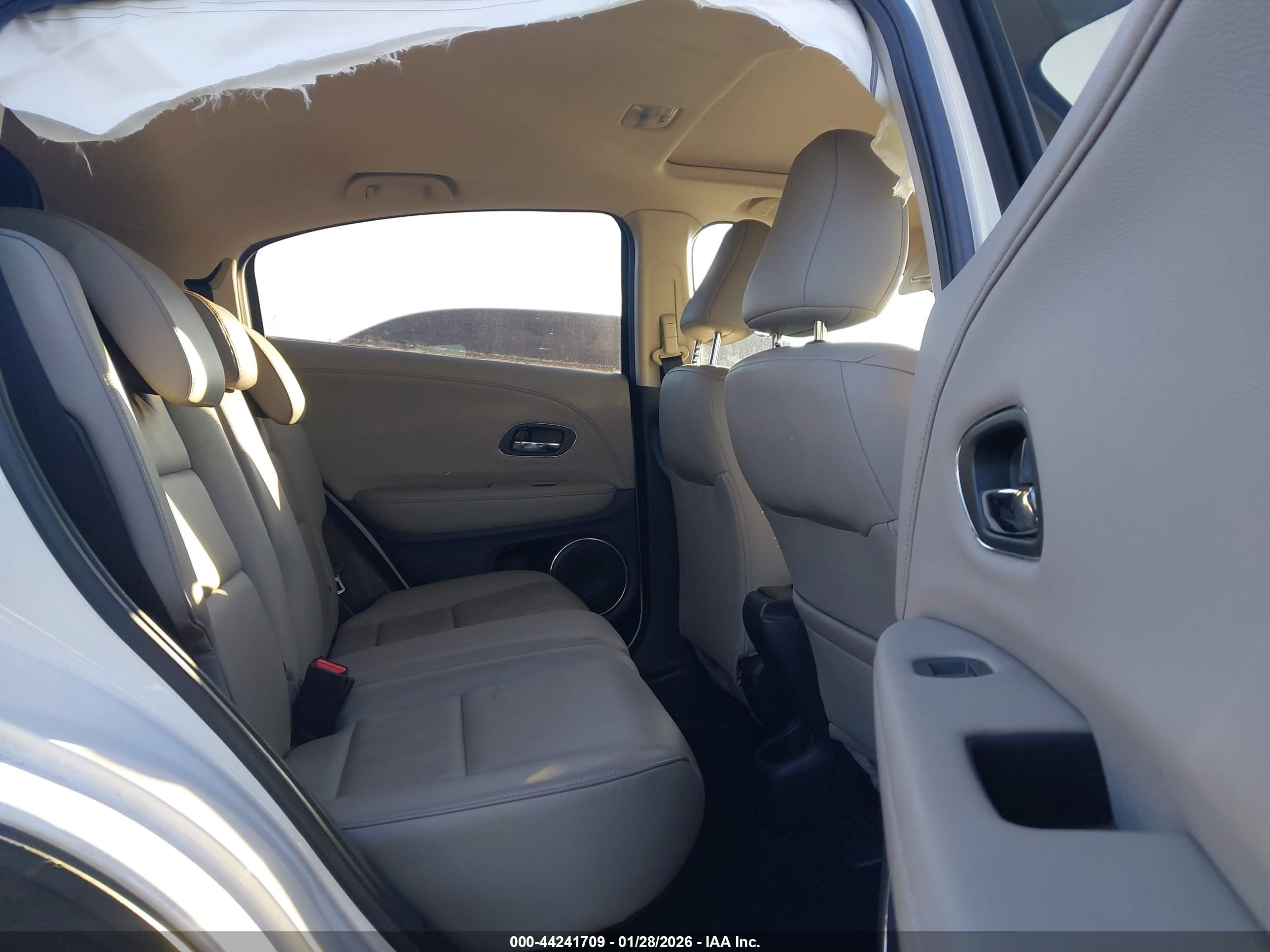 HONDA HR-V image 8
