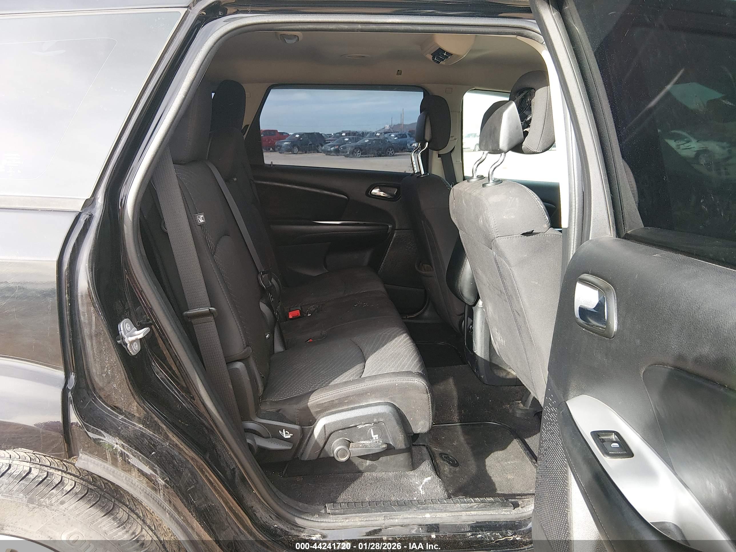 DODGE JOURNEY image 8