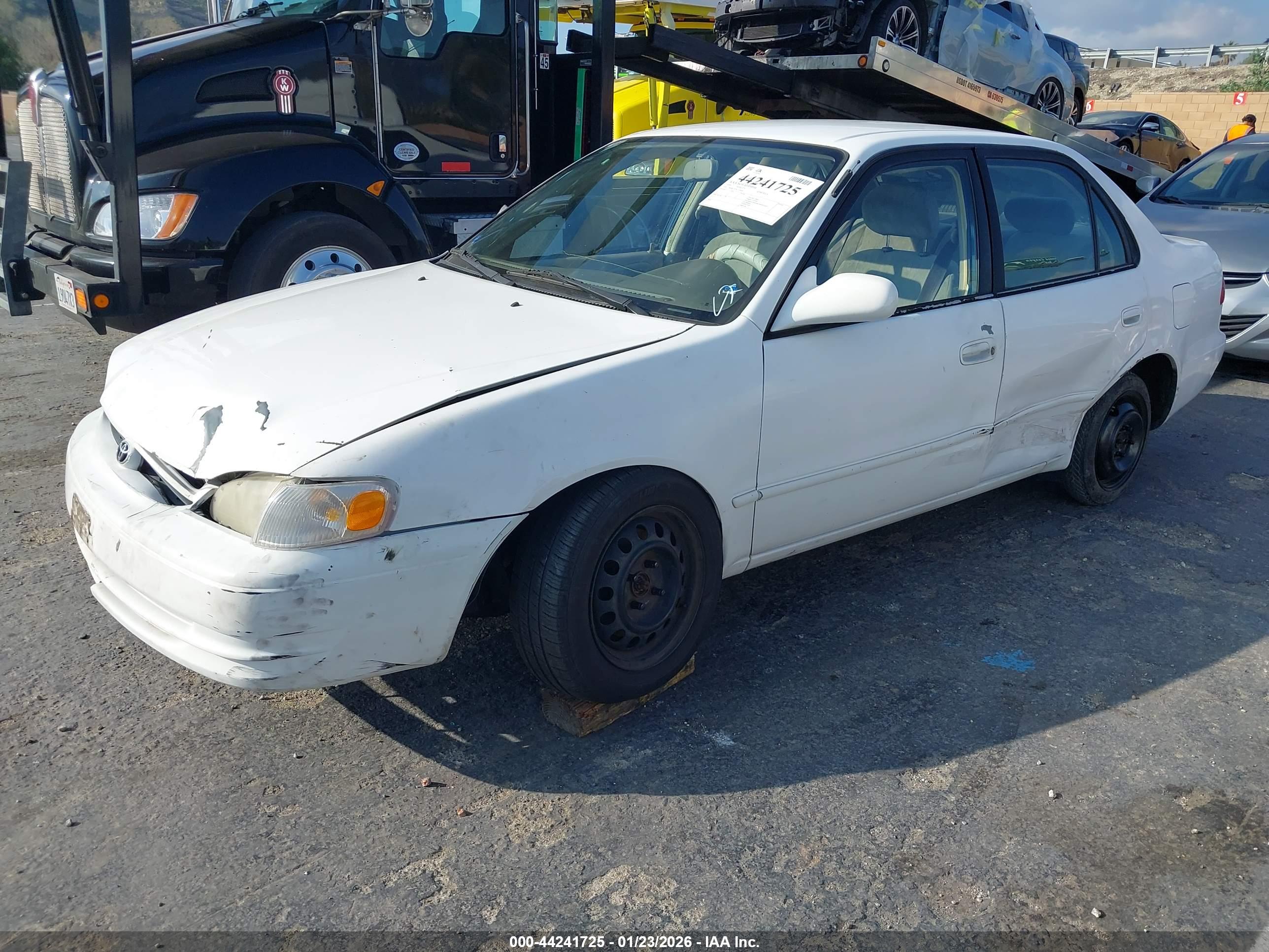 TOYOTA COROLLA image 2