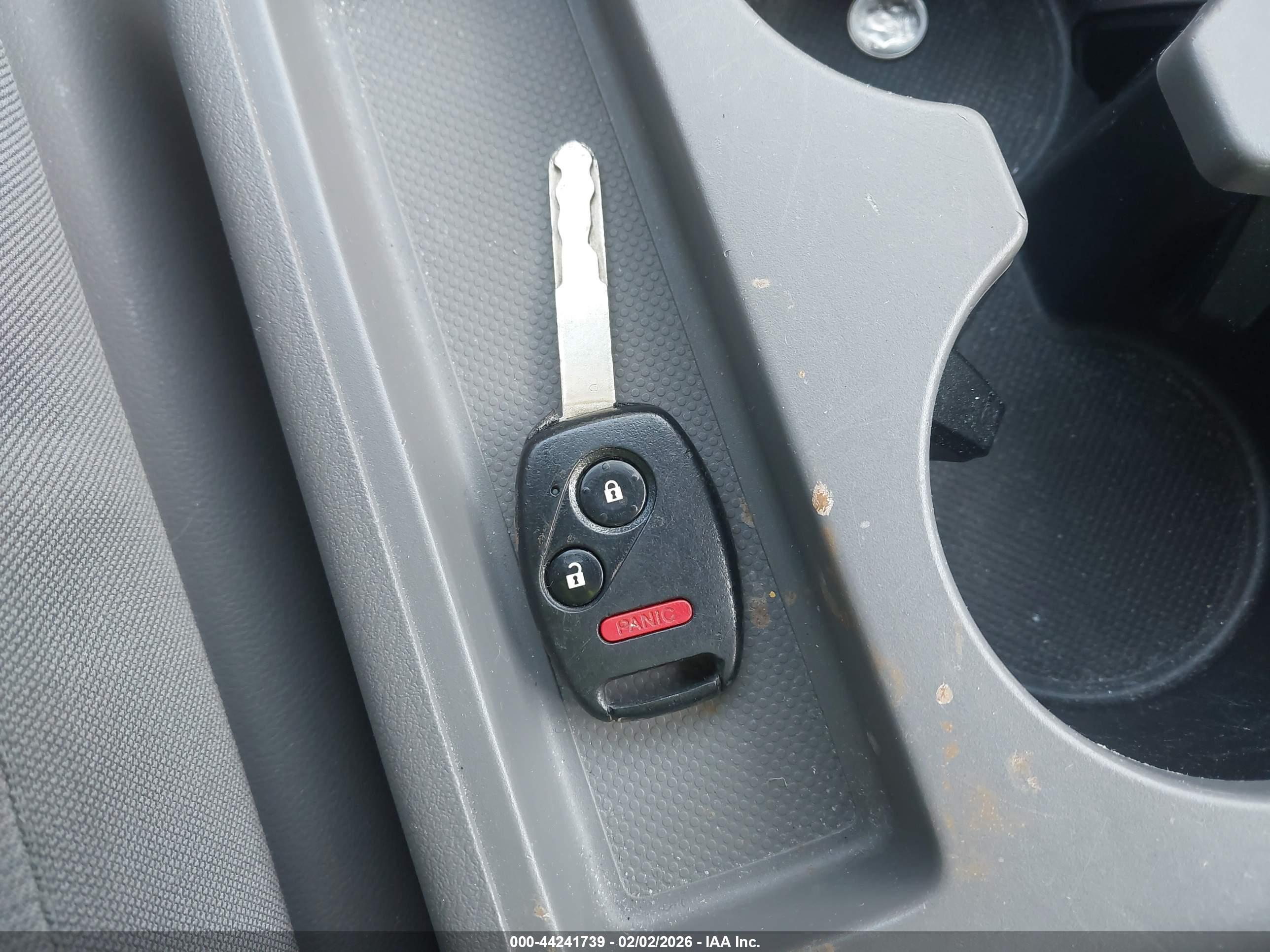 HONDA CR-V image 11