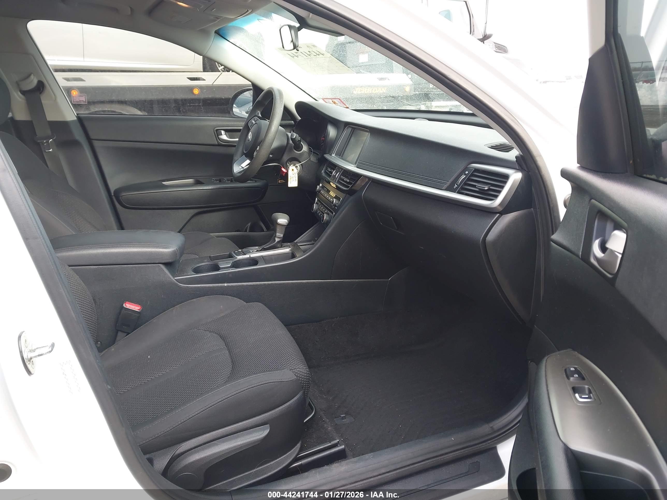 KIA OPTIMA image 5