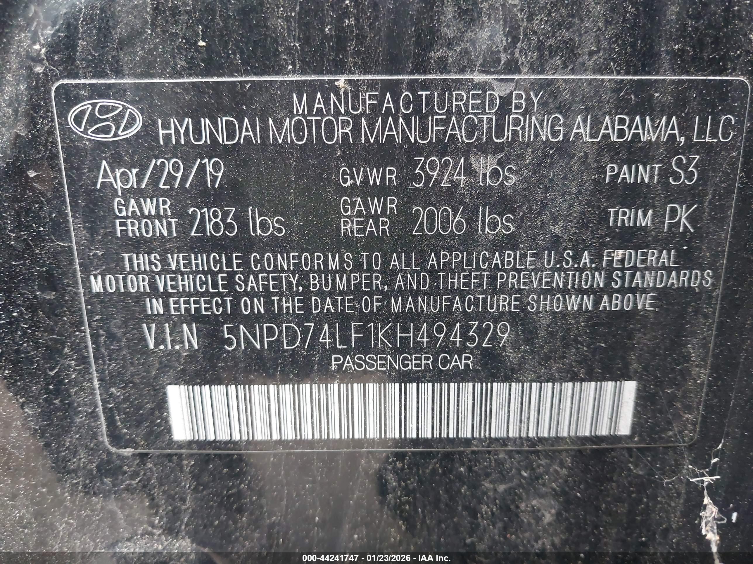 HYUNDAI ELANTRA image 9