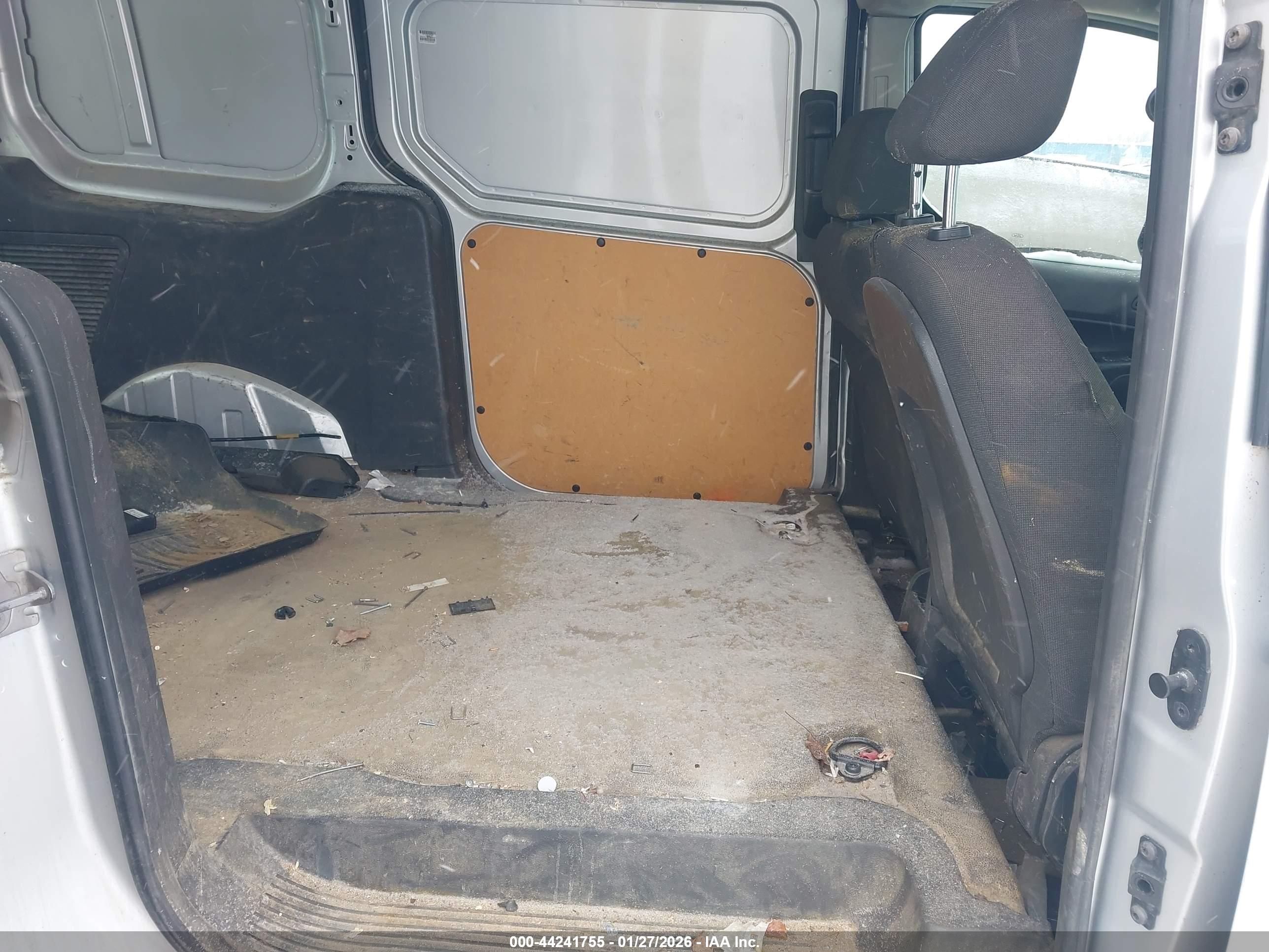 FORD TRANSIT image 8