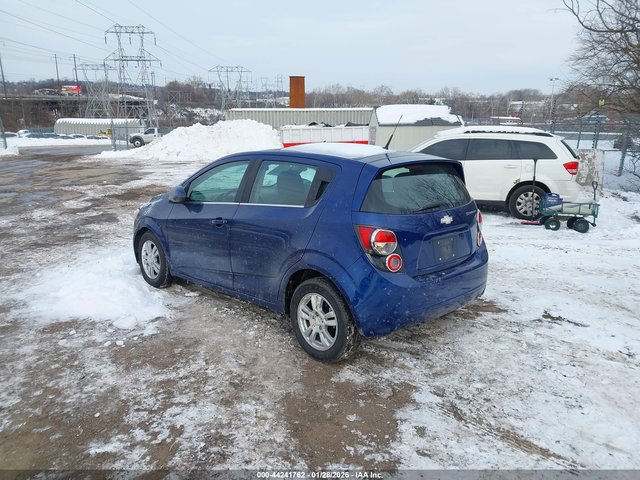 CHEVROLET SONIC image 3