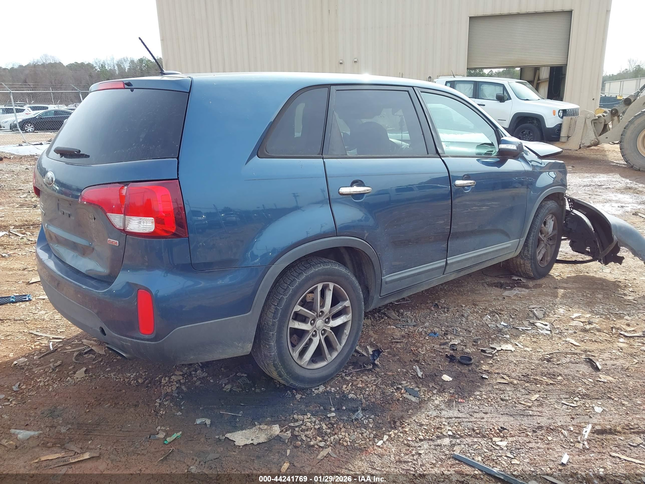 KIA SORENTO image 4