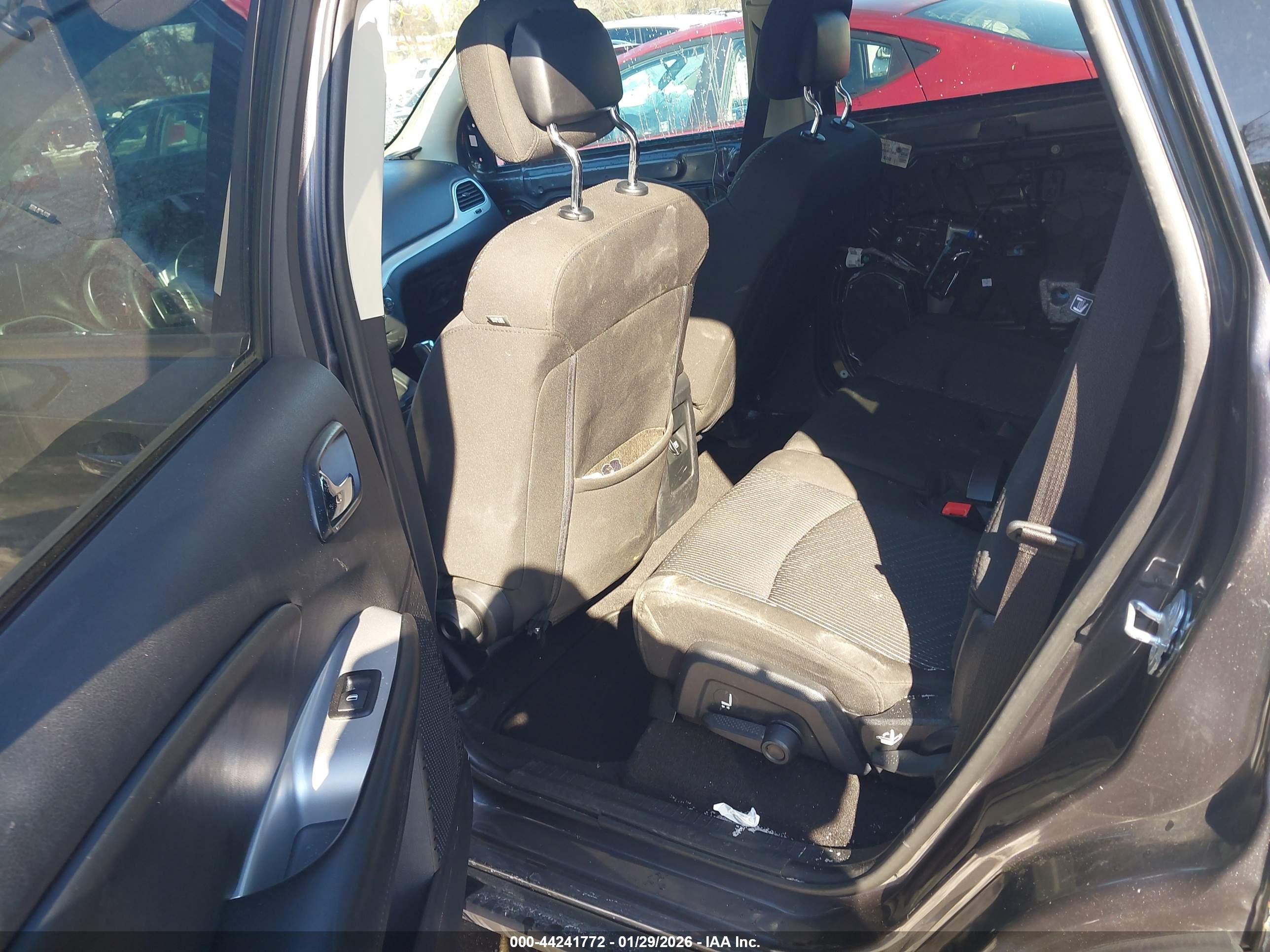 DODGE JOURNEY image 8