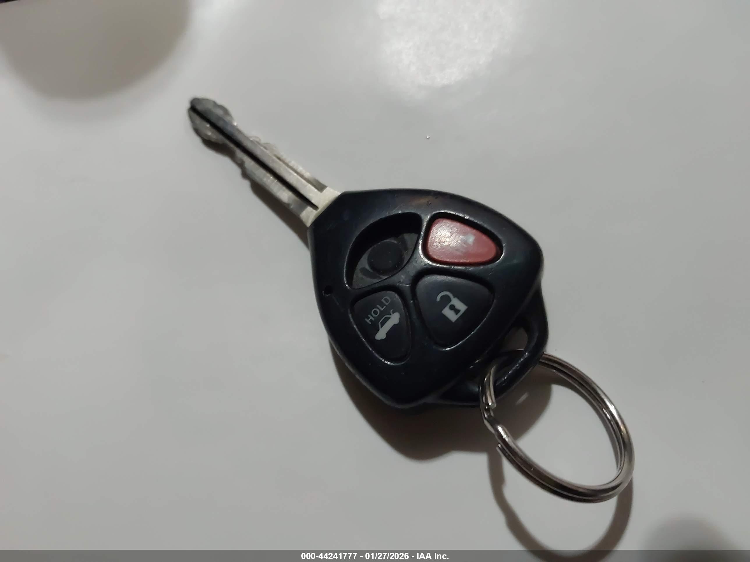 TOYOTA CAMRY image 11