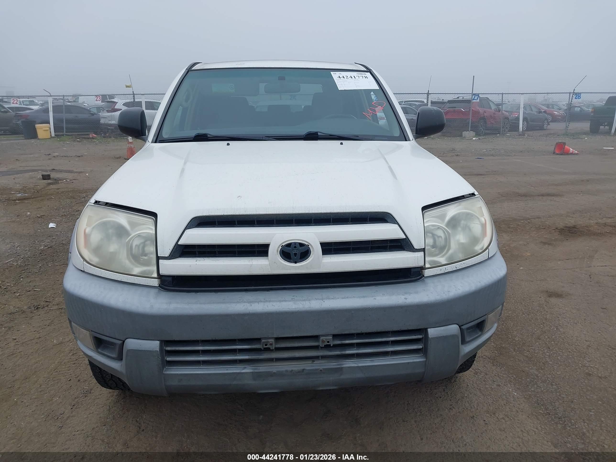 TOYOTA 4RUNNER image 6