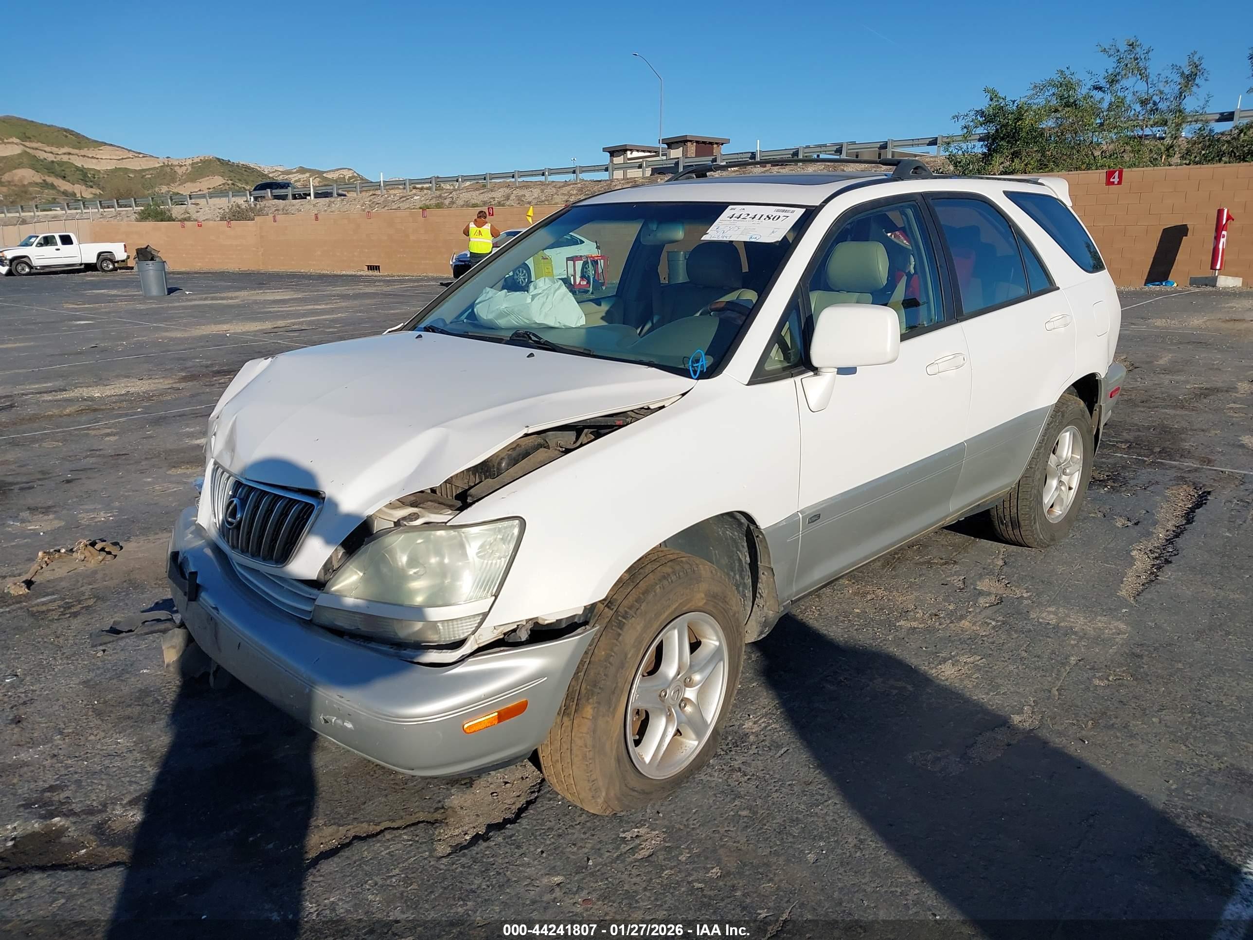 LEXUS RX image 2